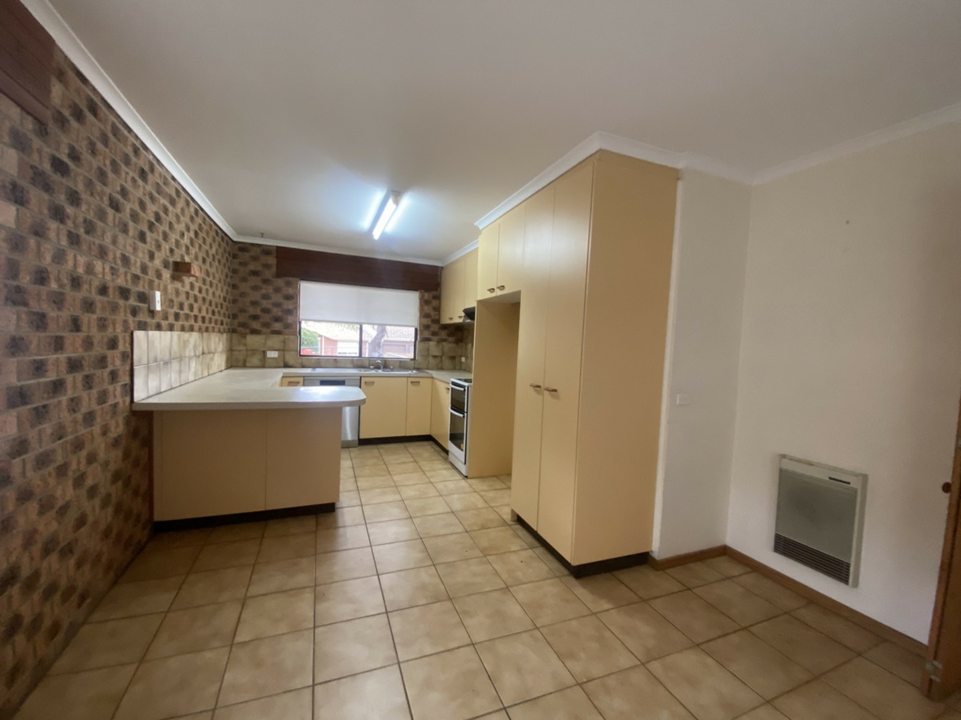 2 Hayden Close, FLOREY