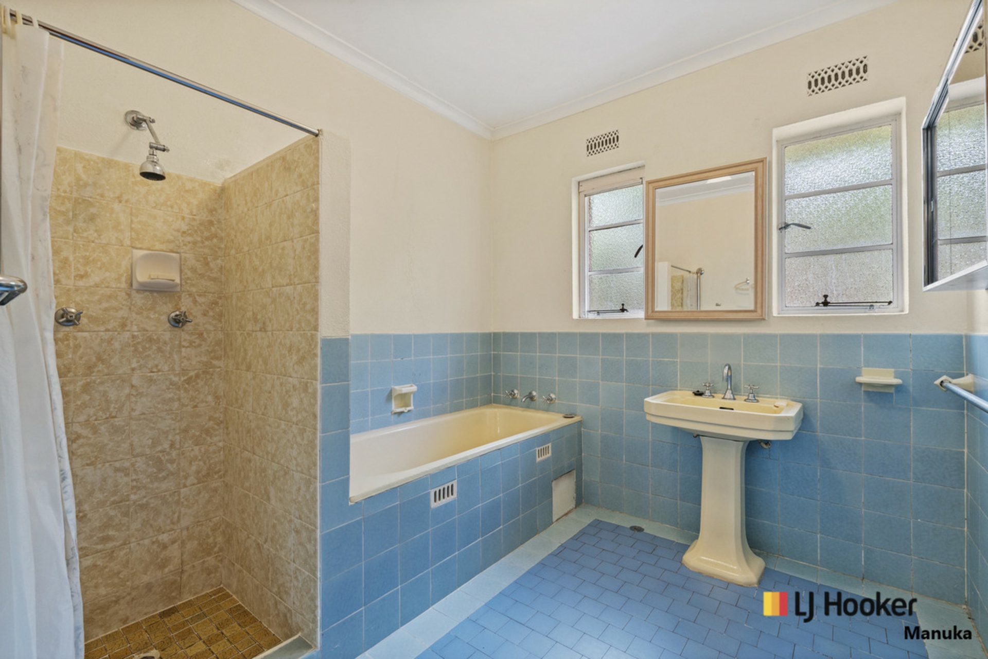 57 Weston Street, YARRALUMLA