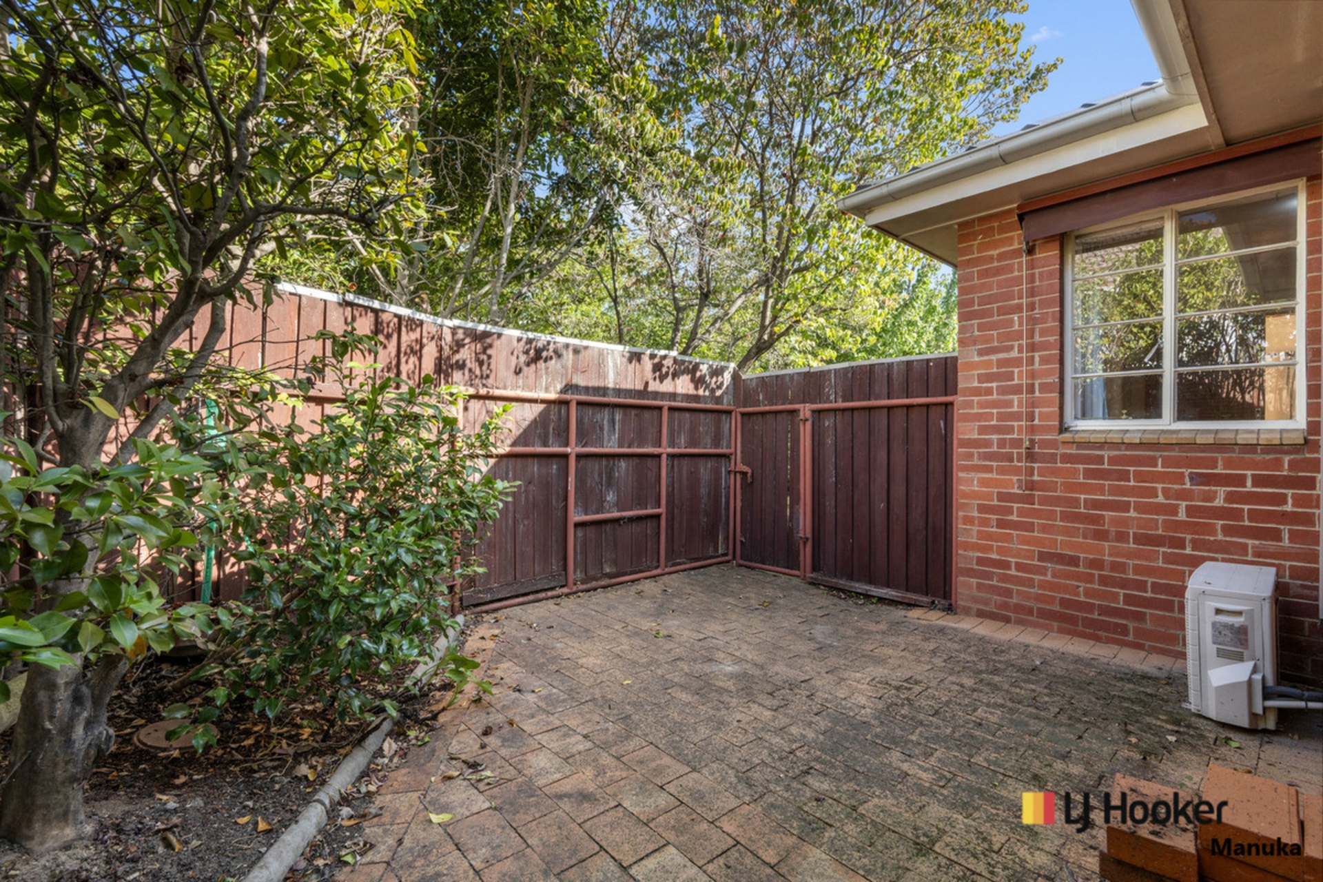 57 Weston Street, YARRALUMLA