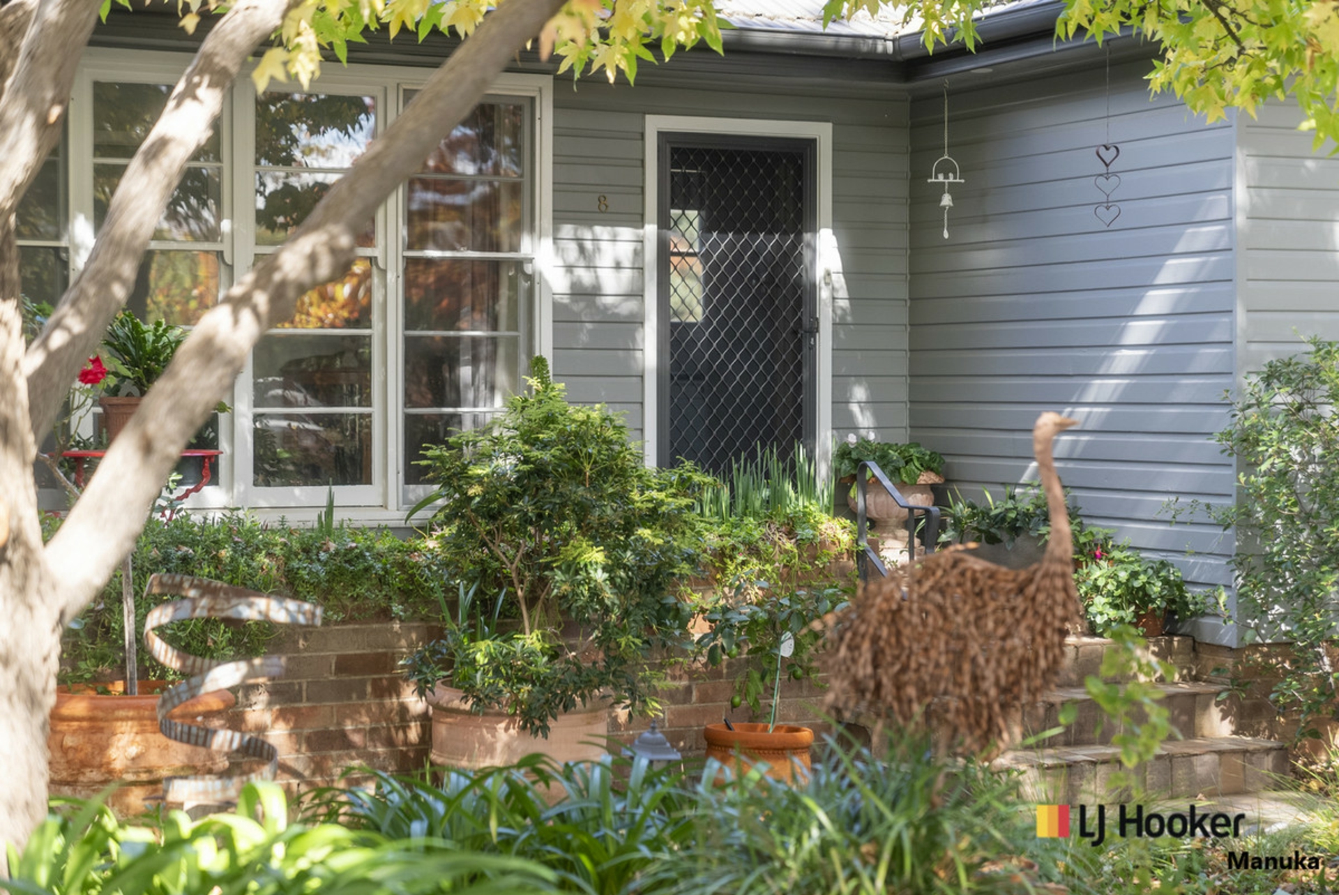 8 Warramoo Crescent, NARRABUNDAH
