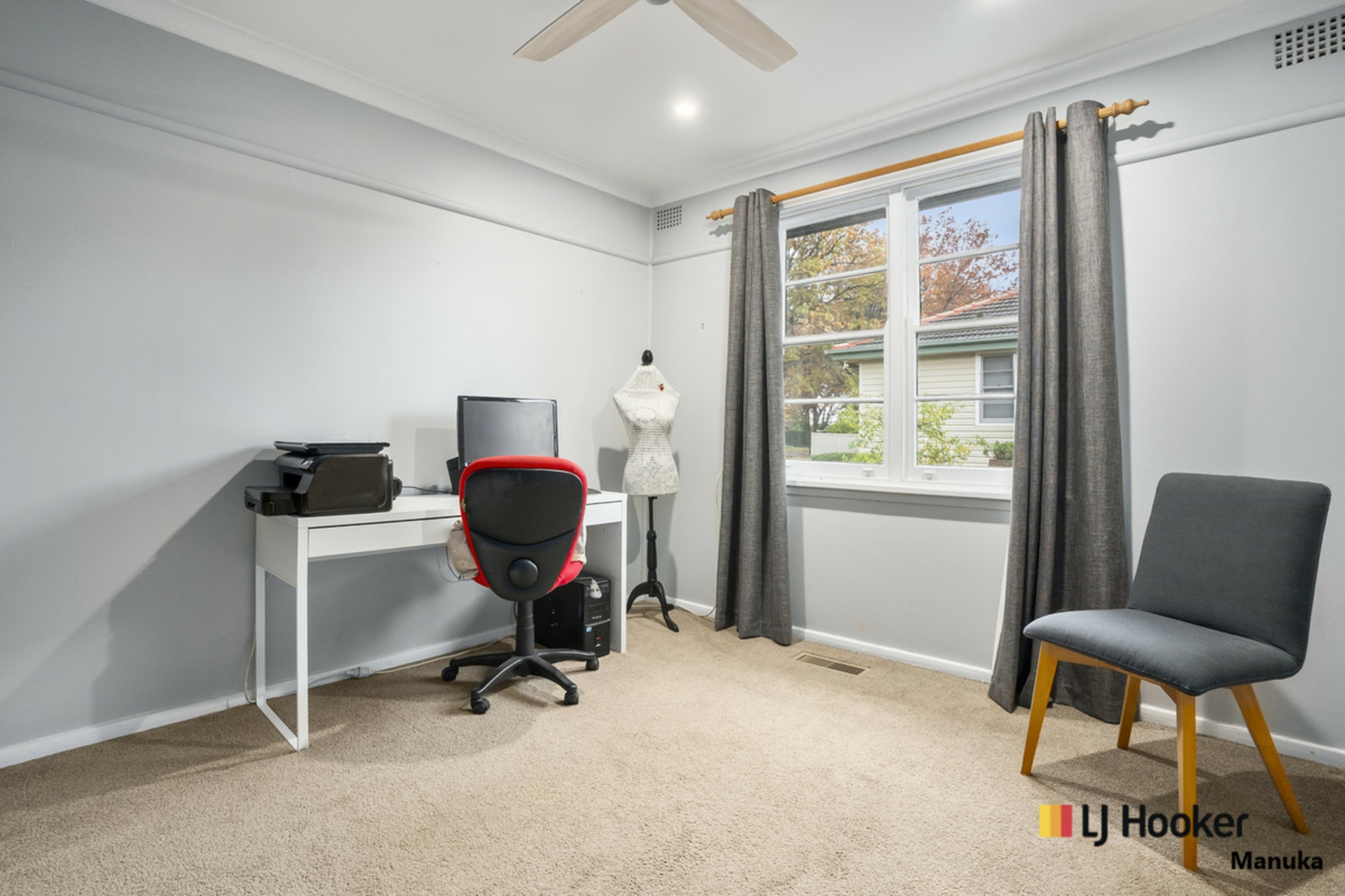 8 Warramoo Crescent, NARRABUNDAH
