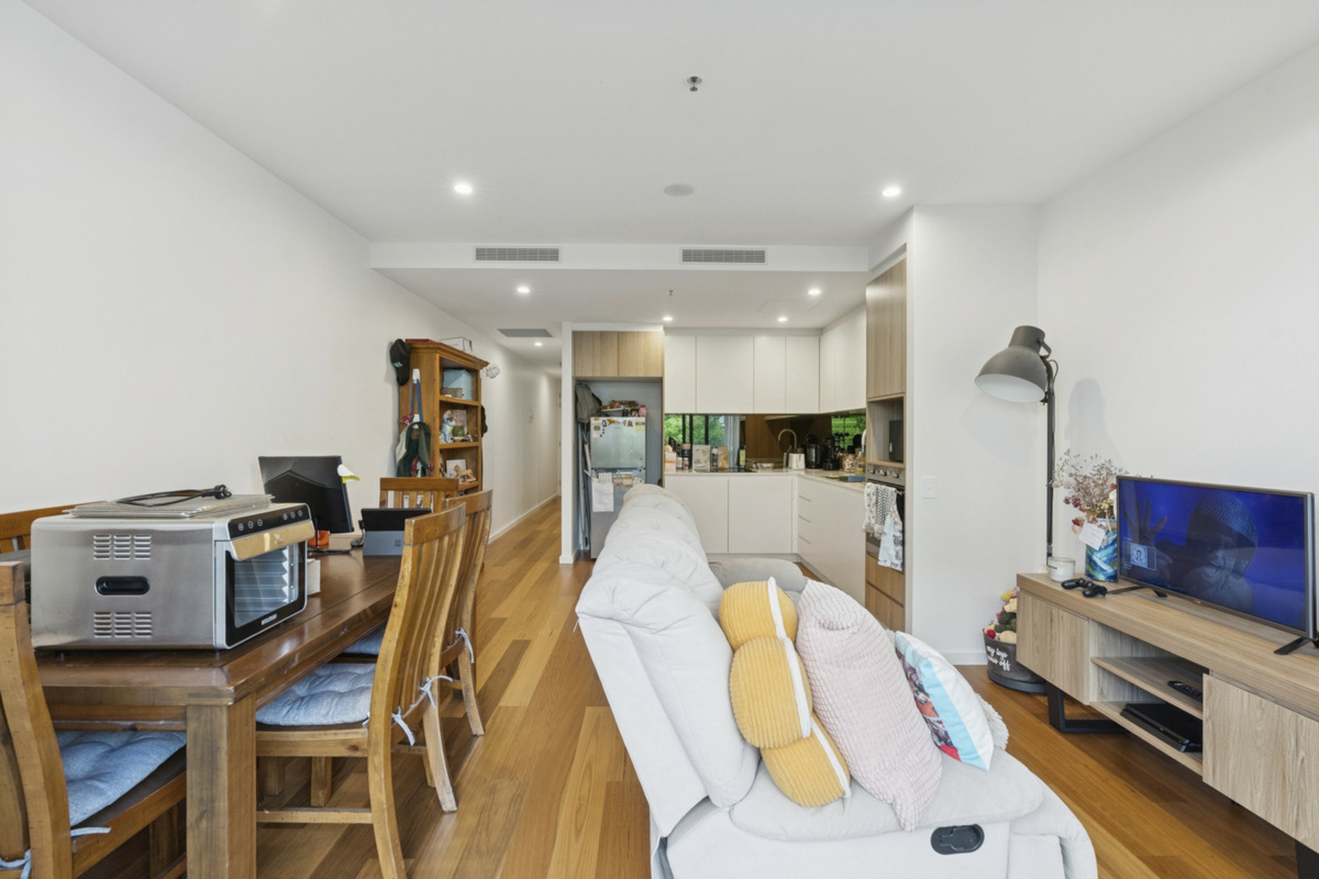 421/55 Currong Street North — photo 5 of 14