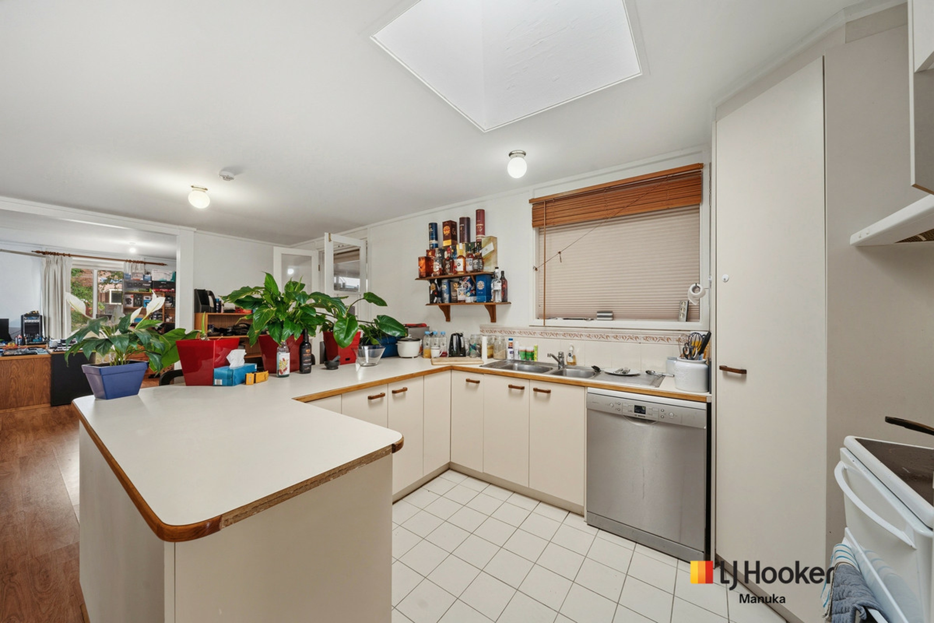 35 Eugenia Street — photo 3 of 22