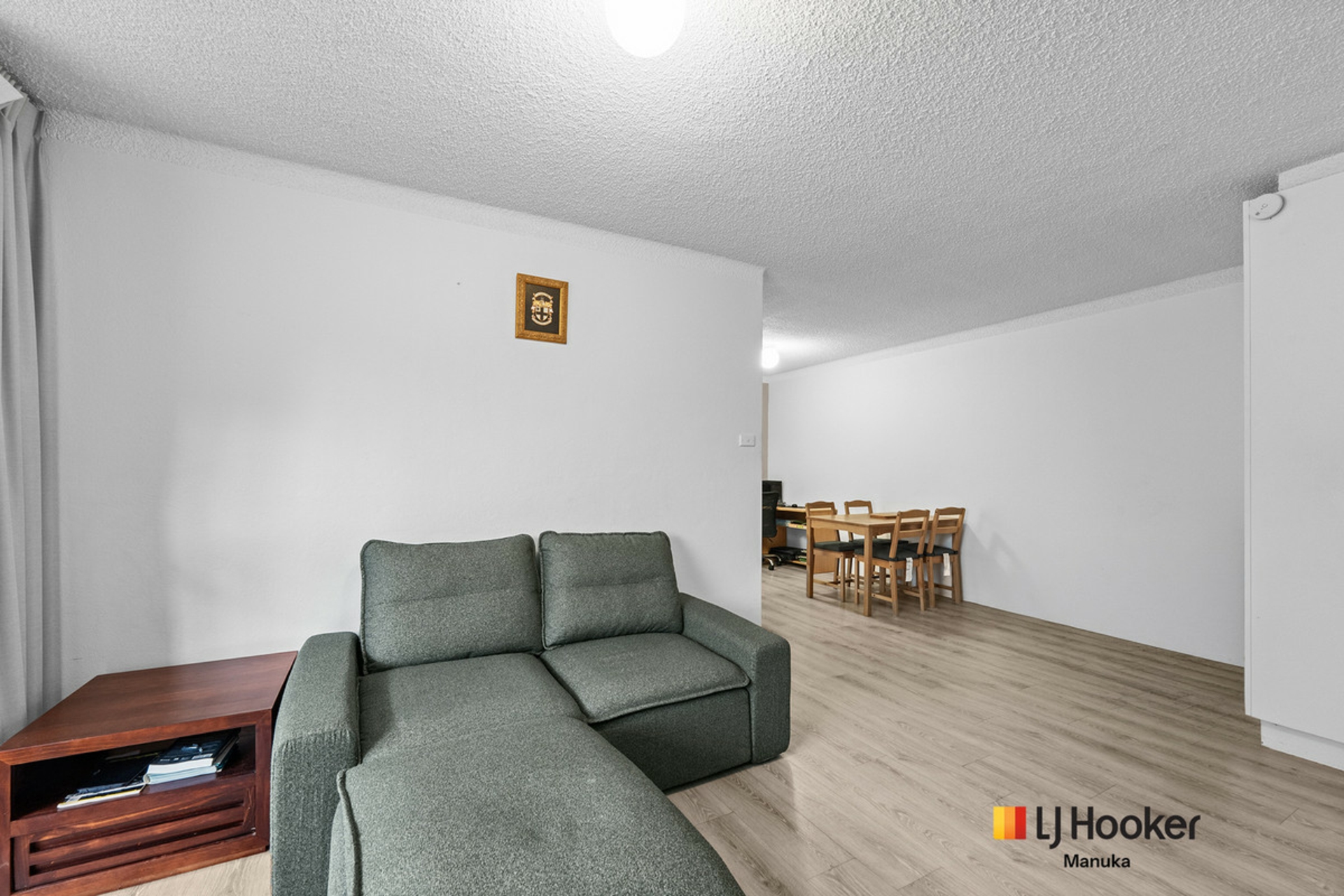 1/99 Canberra Avenue — photo 4 of 15