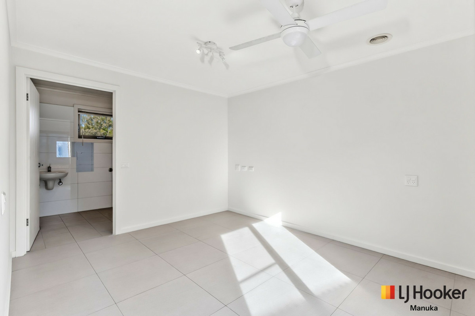 35 Dash Crescent — photo 5 of 18