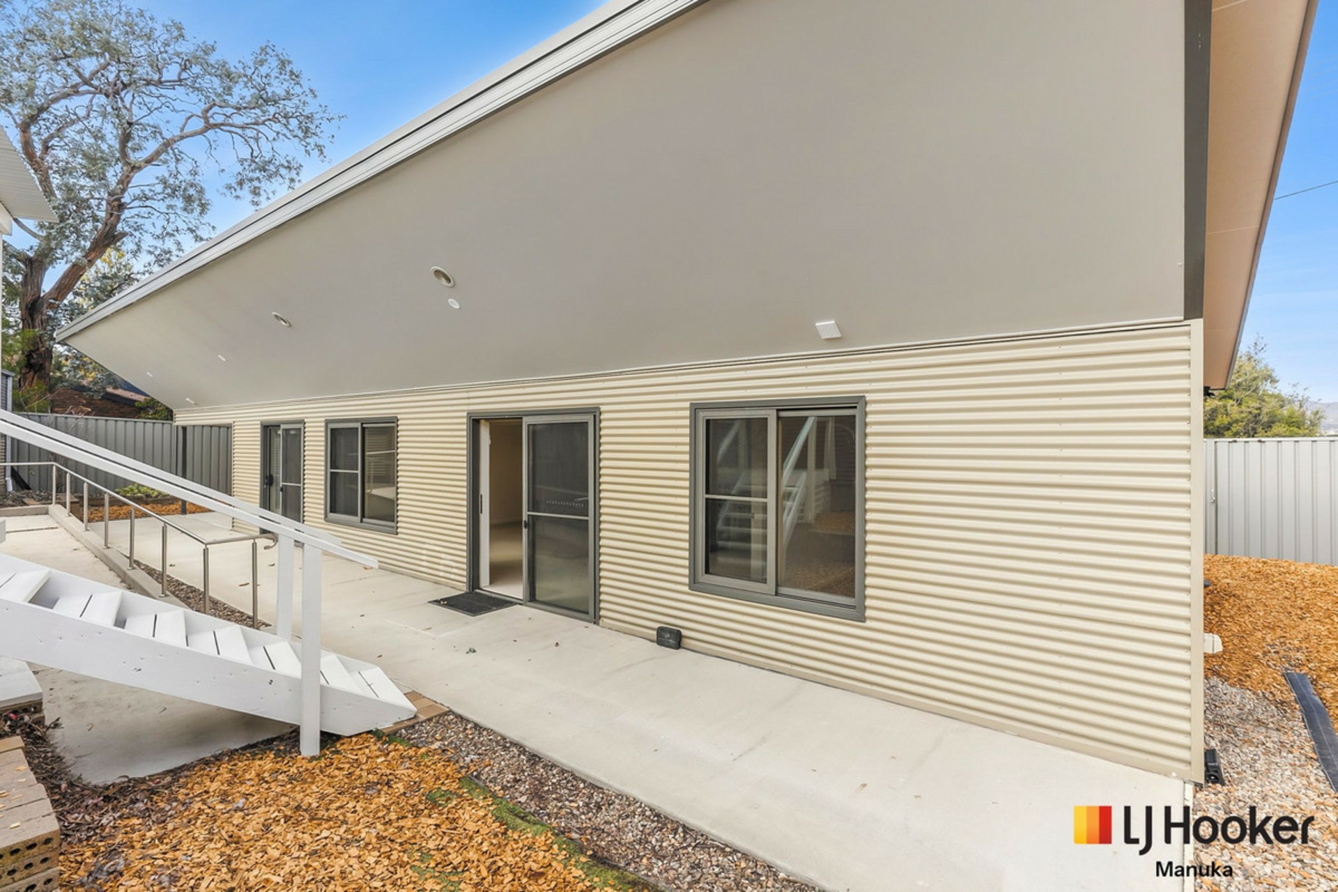 35 Dash Crescent — photo 7 of 18