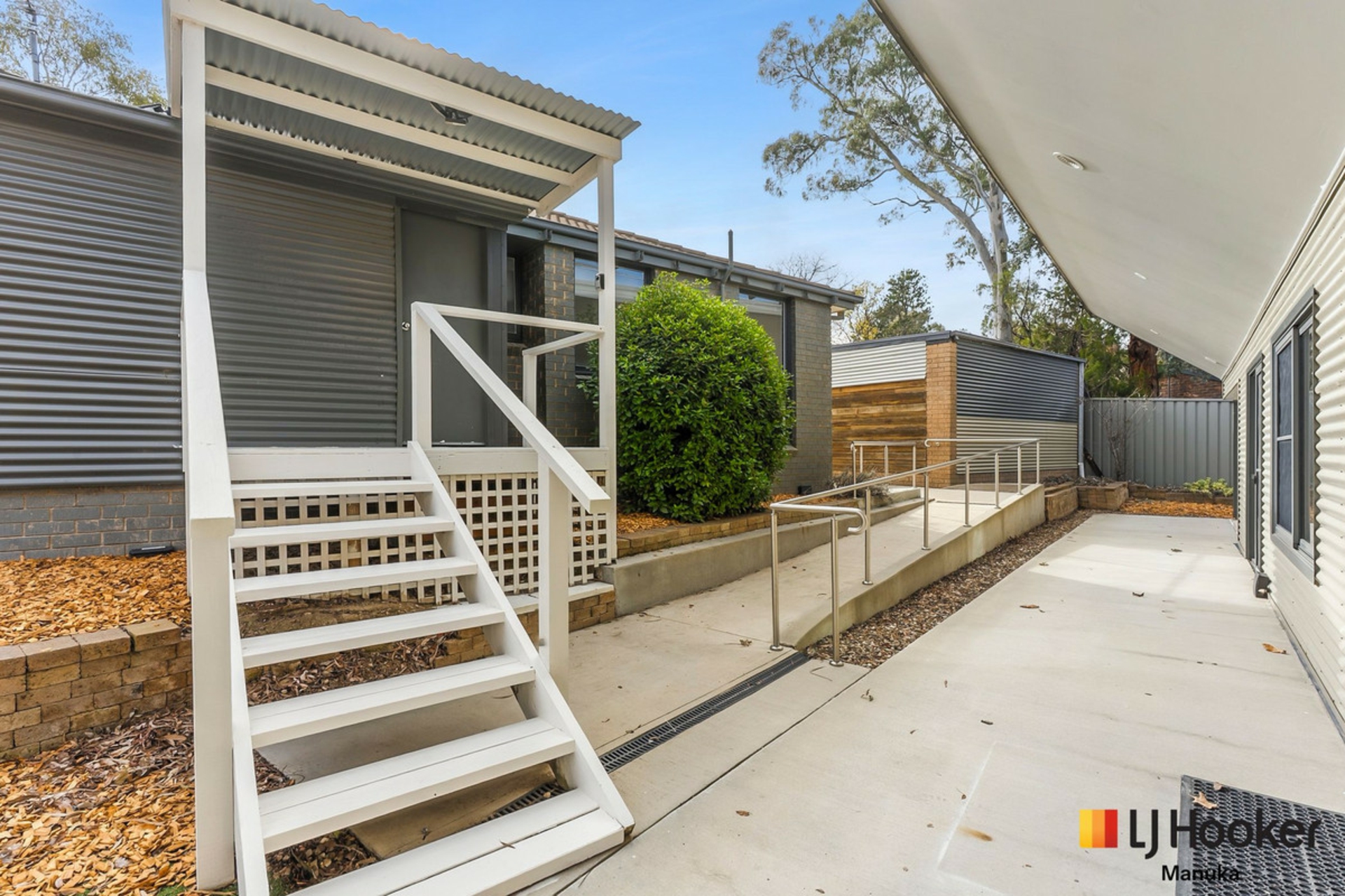 35 Dash Crescent — photo 15 of 18