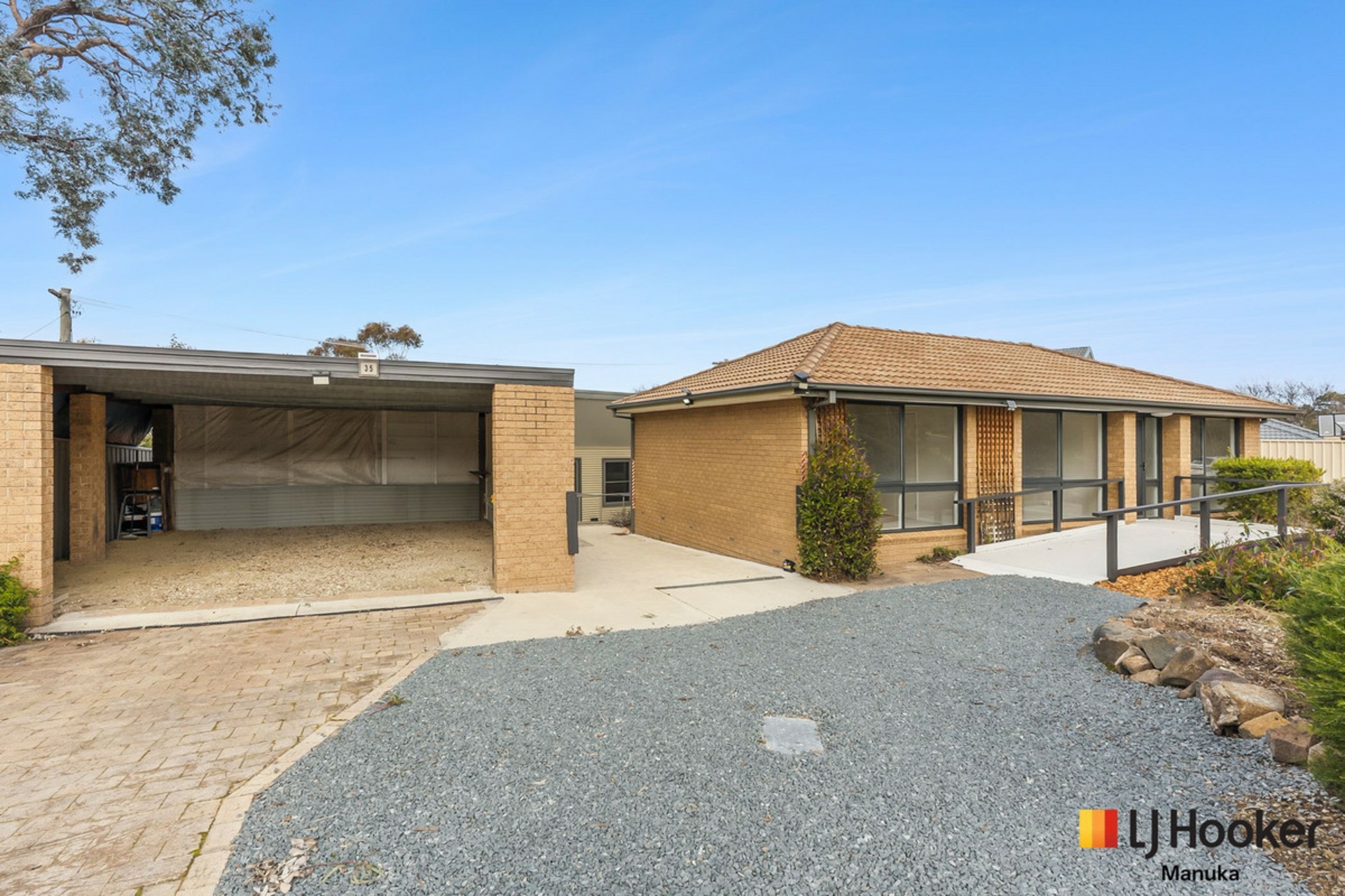 35 Dash Crescent — photo 16 of 18