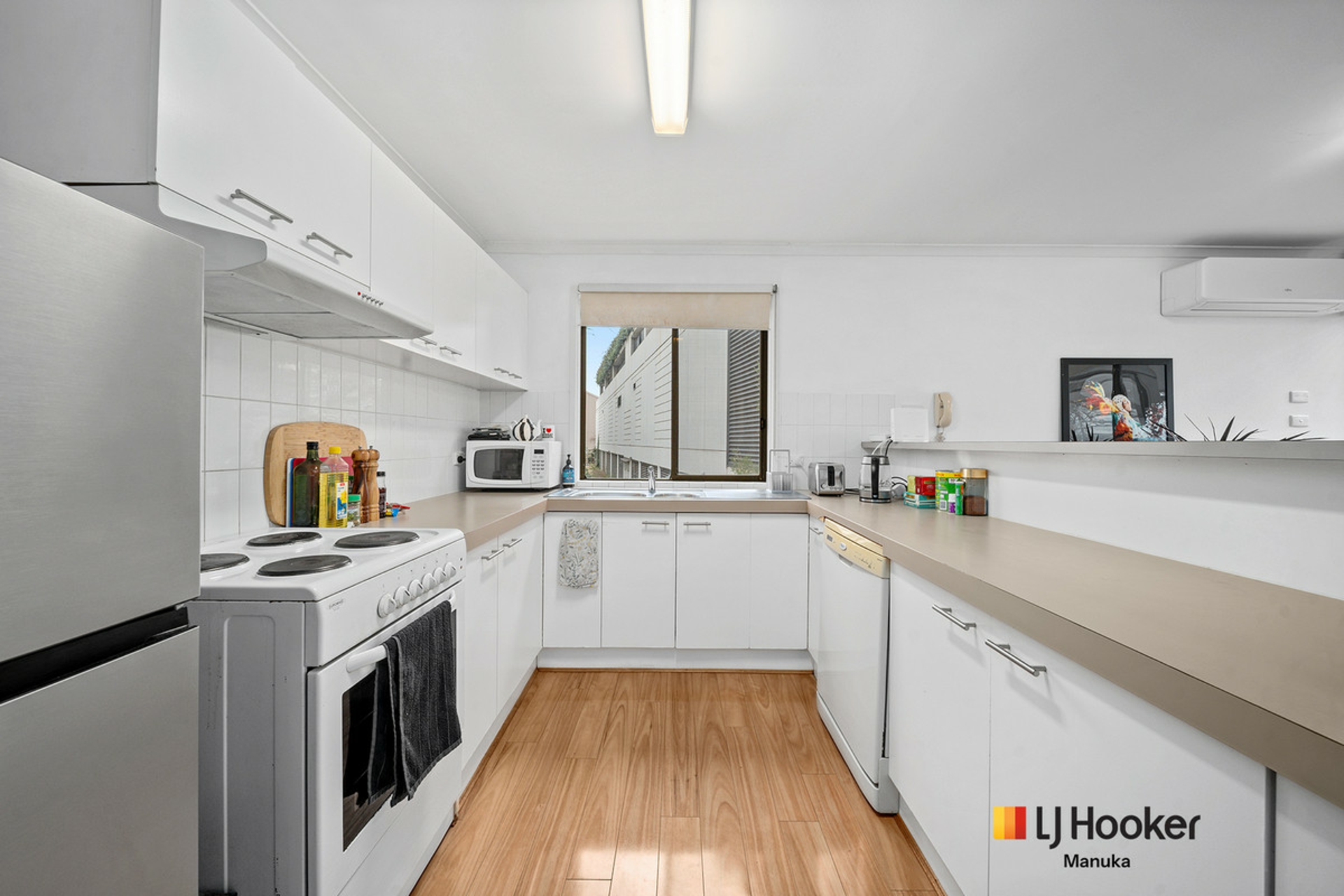 20/33 Dawes Street — photo 2 of 17