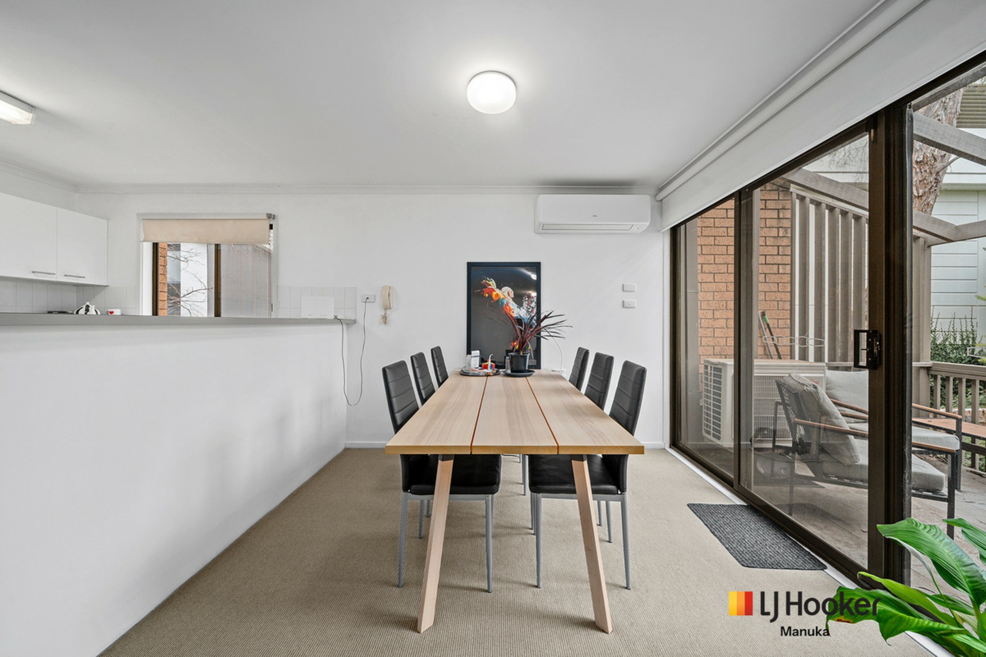 20/33 Dawes Street — photo 4 of 17