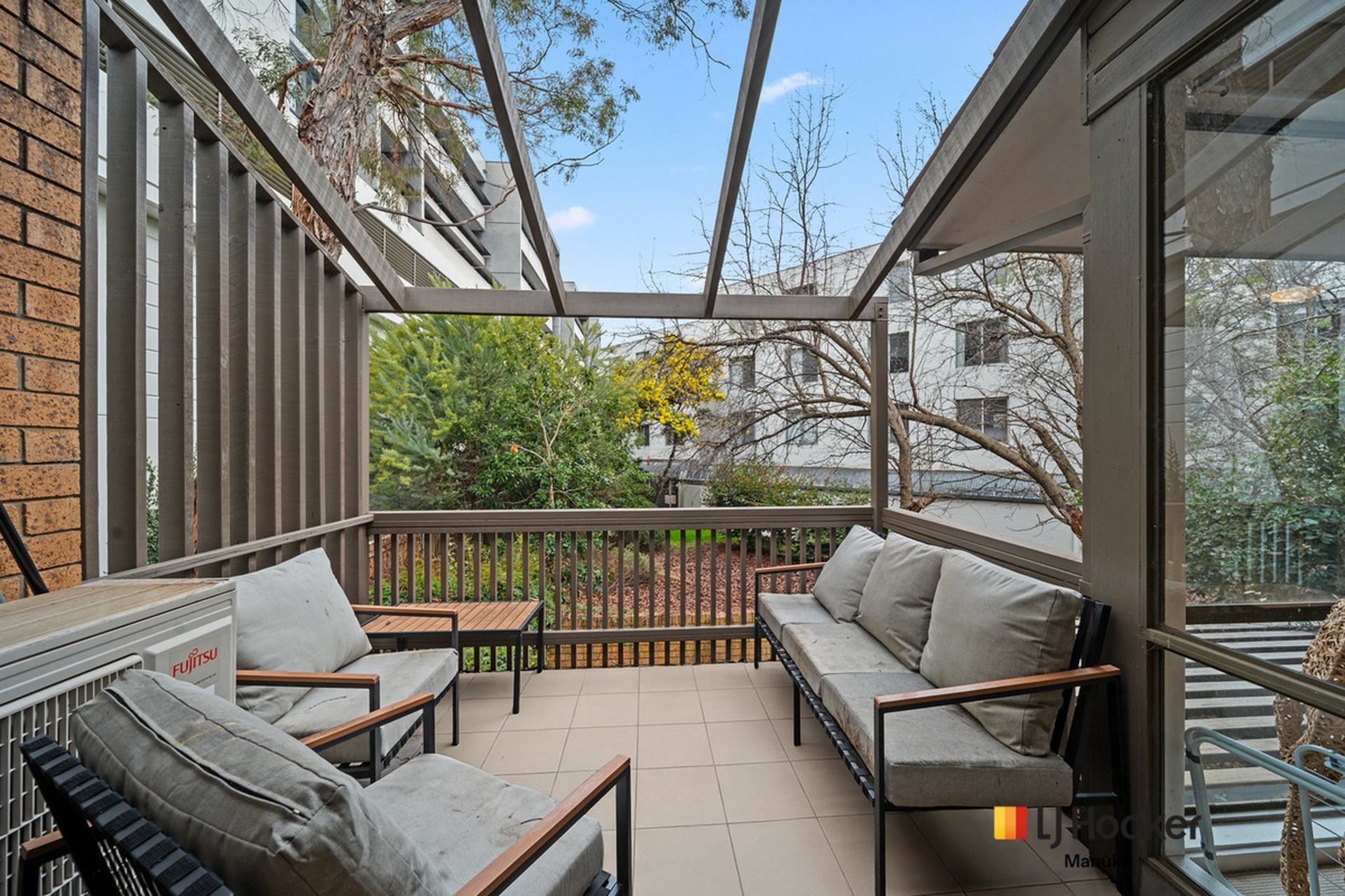 20/33 Dawes Street — photo 9 of 17
