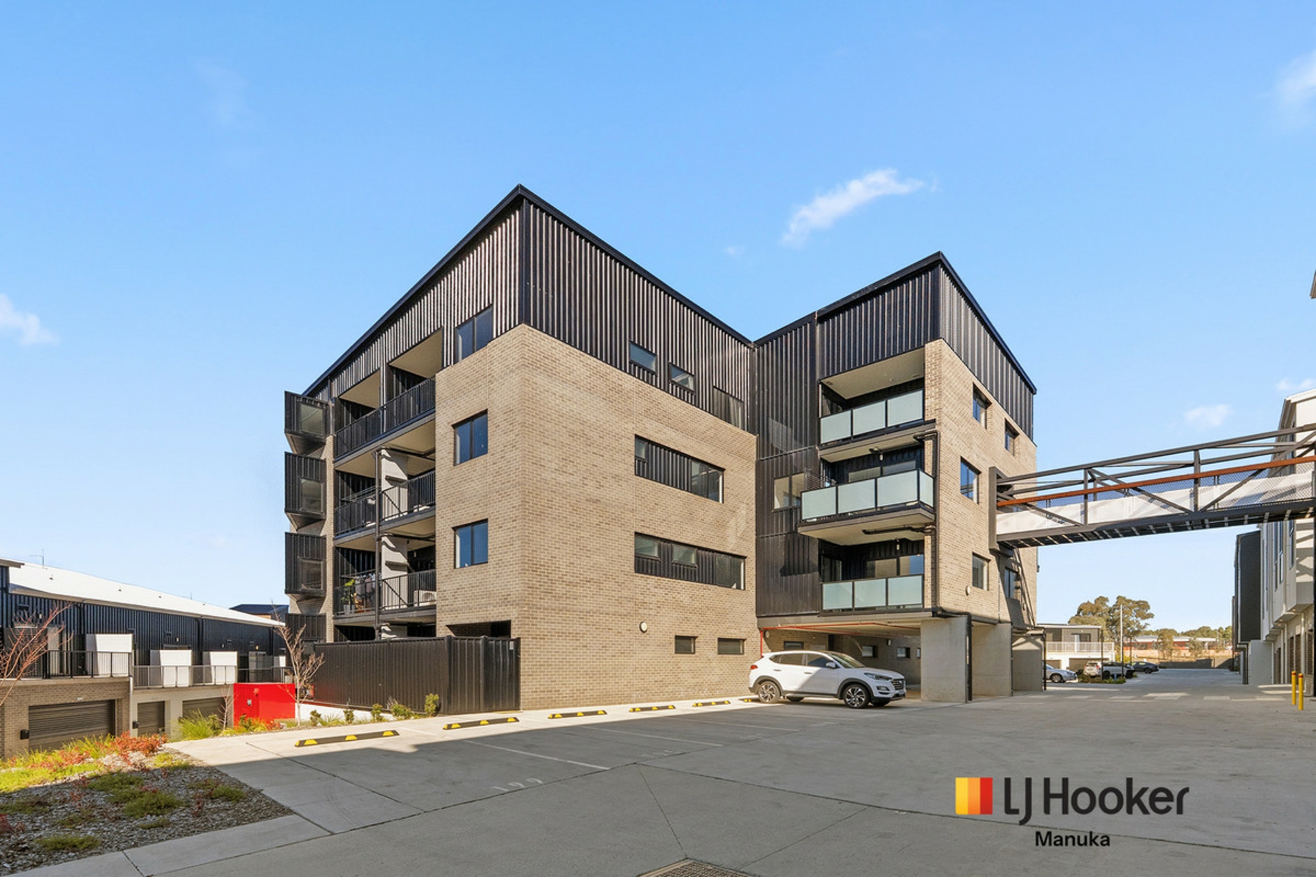 86/209 John Gorton Drive — photo 15 of 15