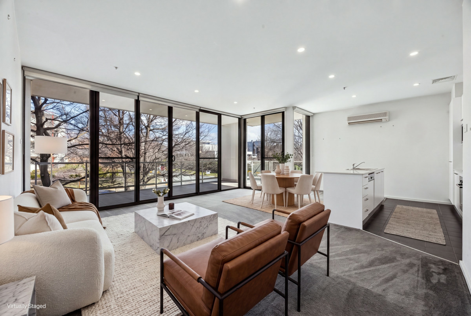 18/10 Burke Crescent — photo from LJ Hooker Manuka