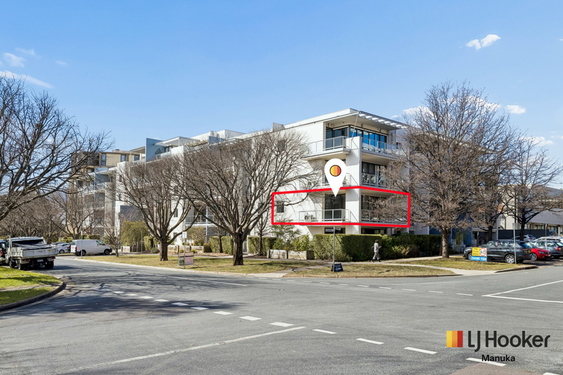 18/10 Burke Crescent — photo 12 of 15