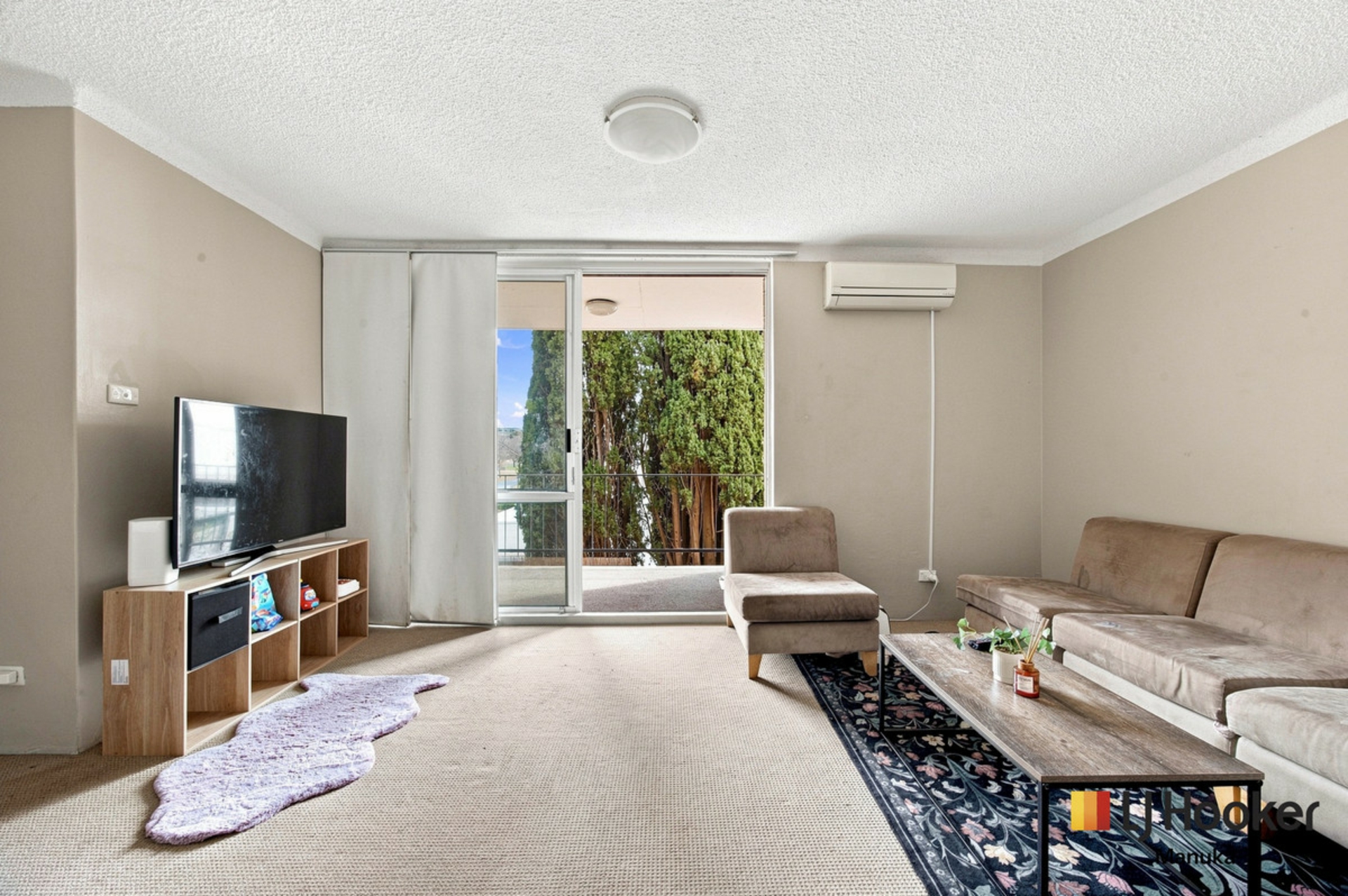 6/99 Canberra Avenue — photo 3 of 14