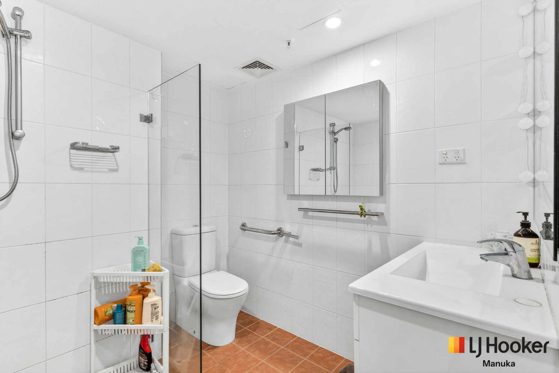 502/2 Marcus Clarke Street — photo 8 of 12