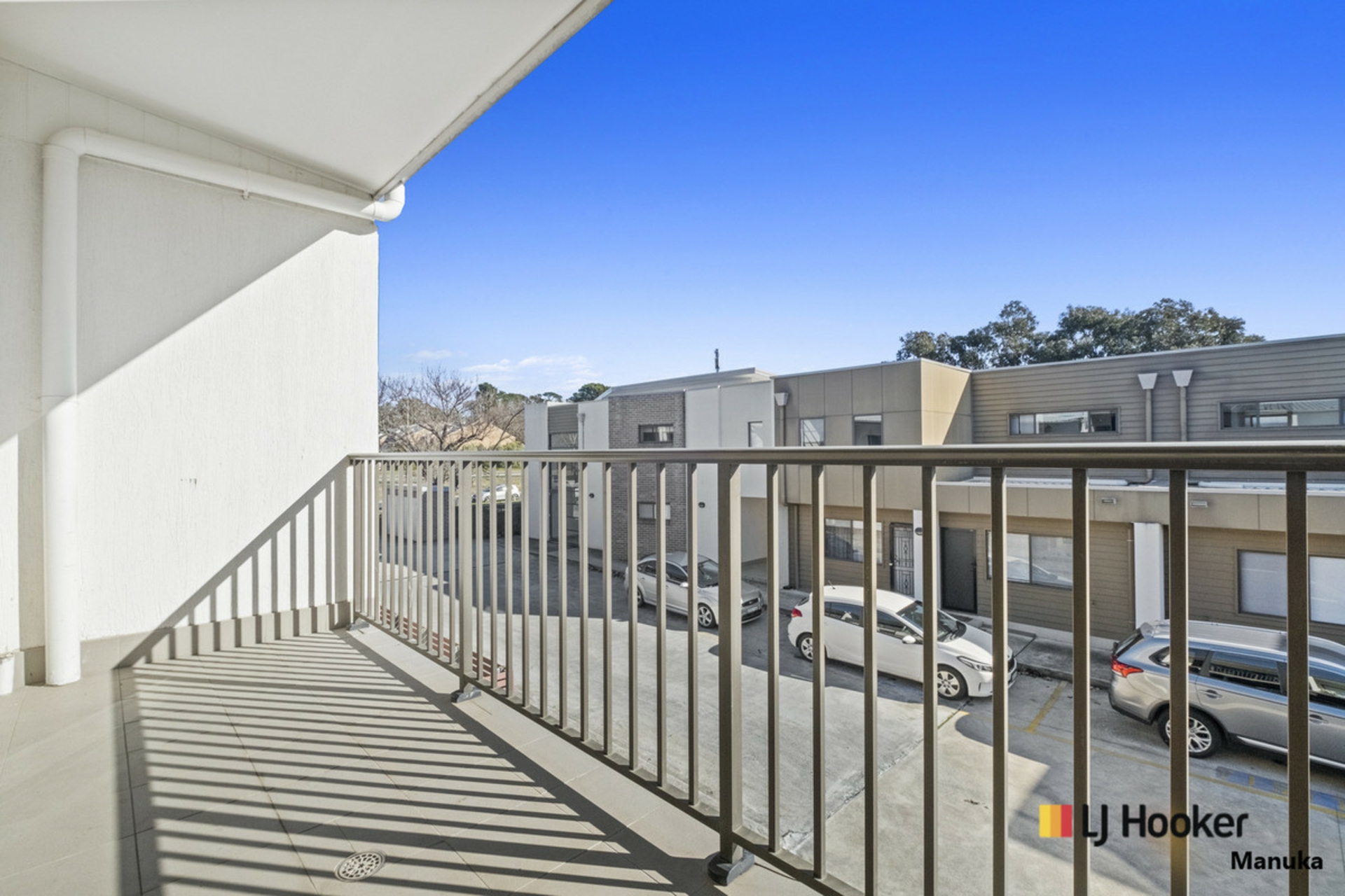 10/39 Jerrabomberra Avenue — photo 9 of 11
