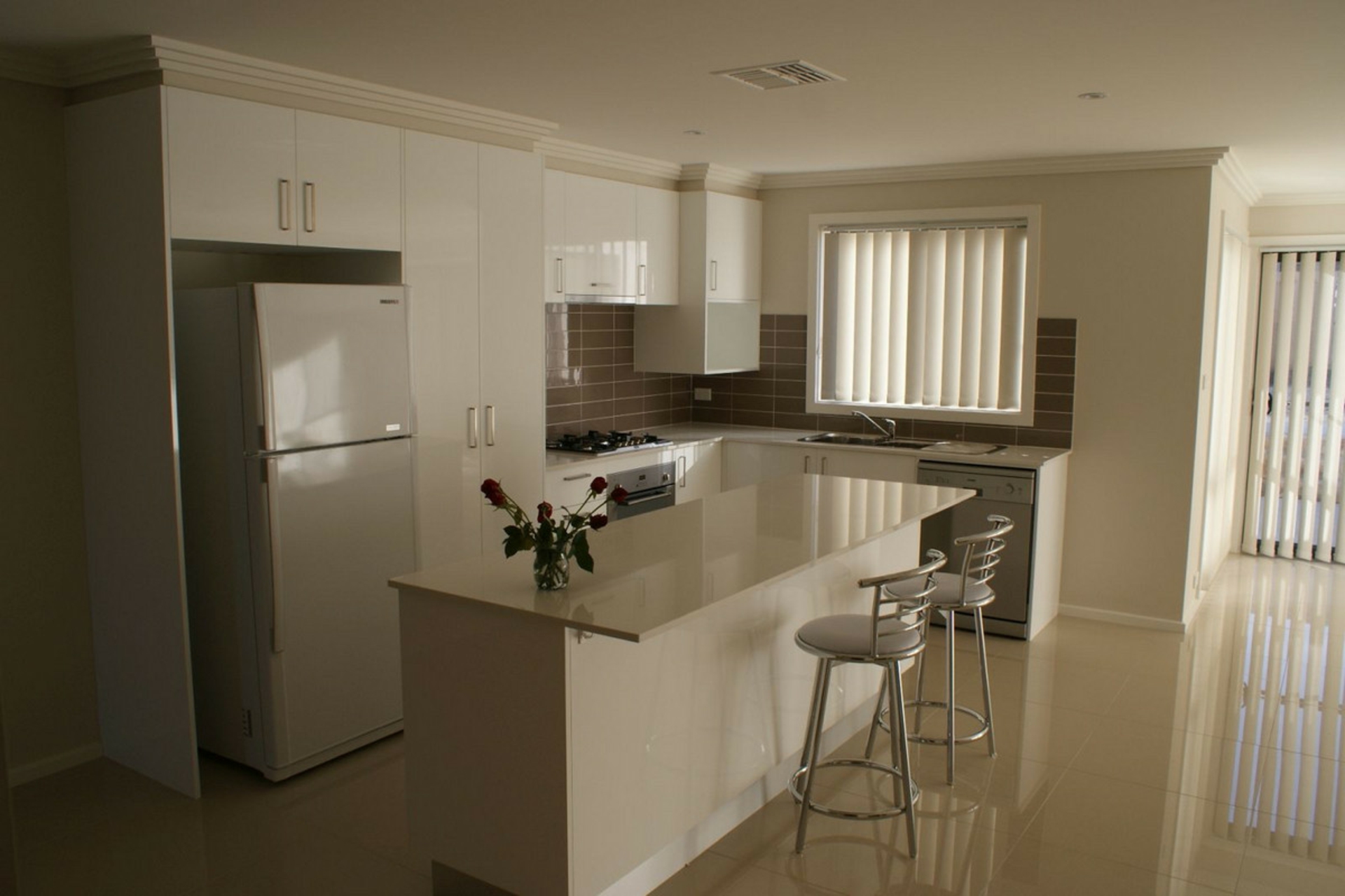 6 Haven Street — photo 3 of 9