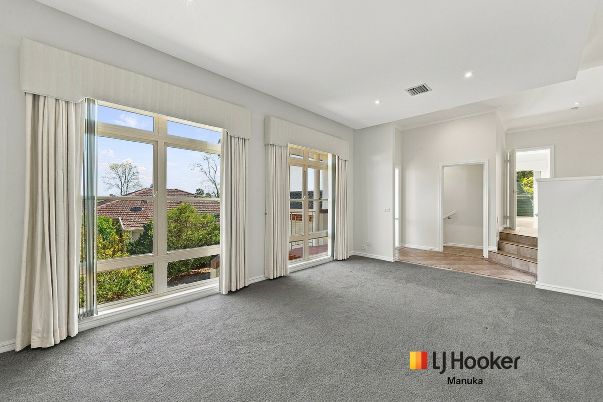 21/10 Taronga Place — photo 6 of 30