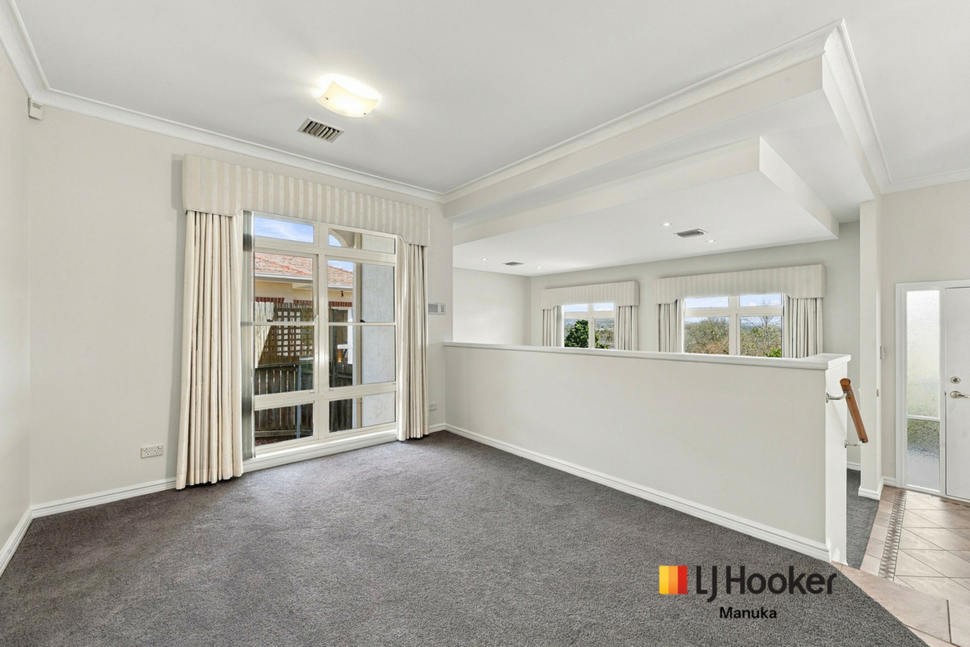 21/10 Taronga Place — photo 7 of 30