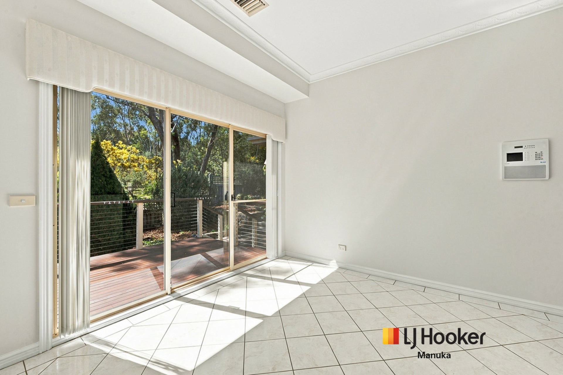 21/10 Taronga Place — photo 11 of 30