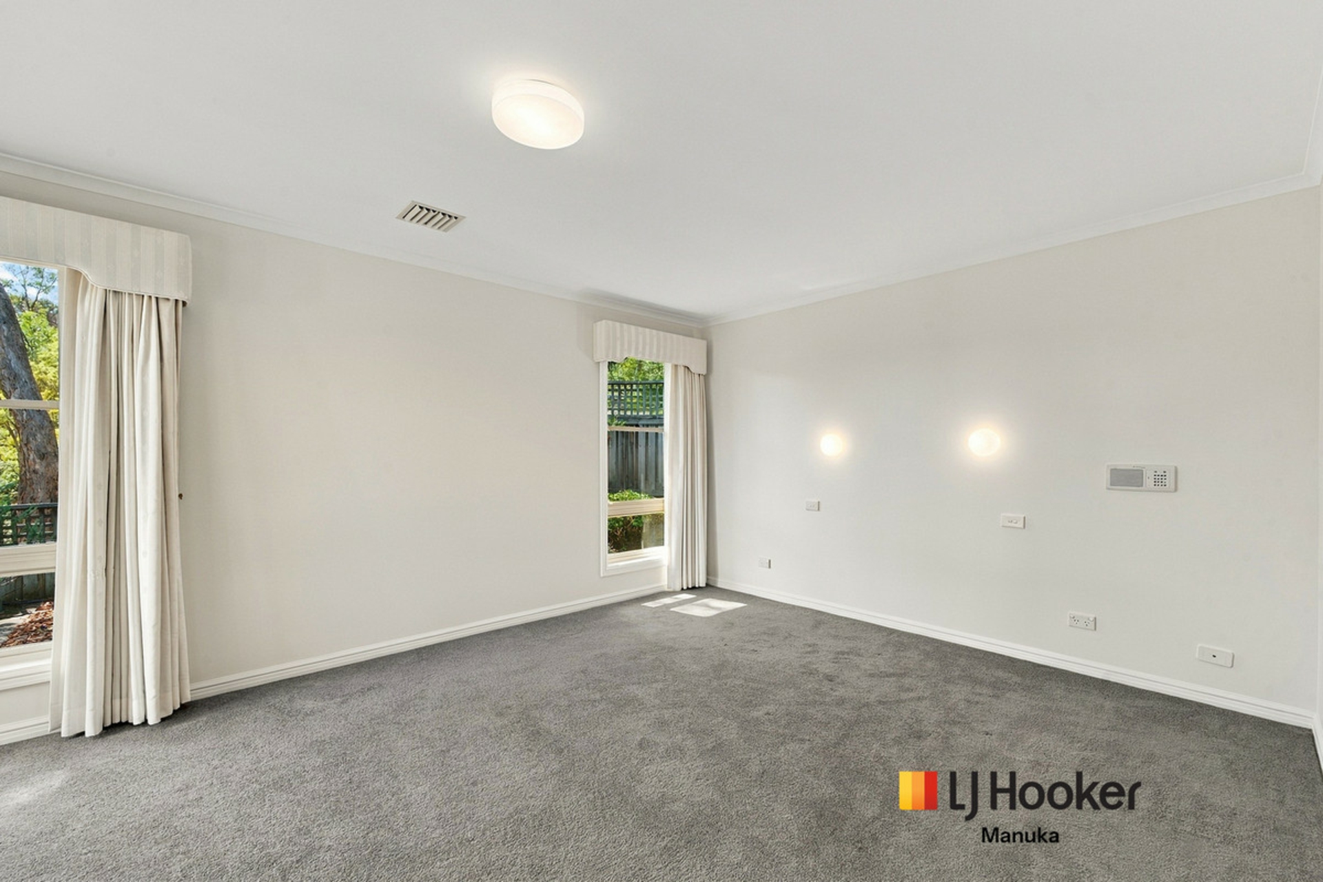 21/10 Taronga Place — photo 15 of 30