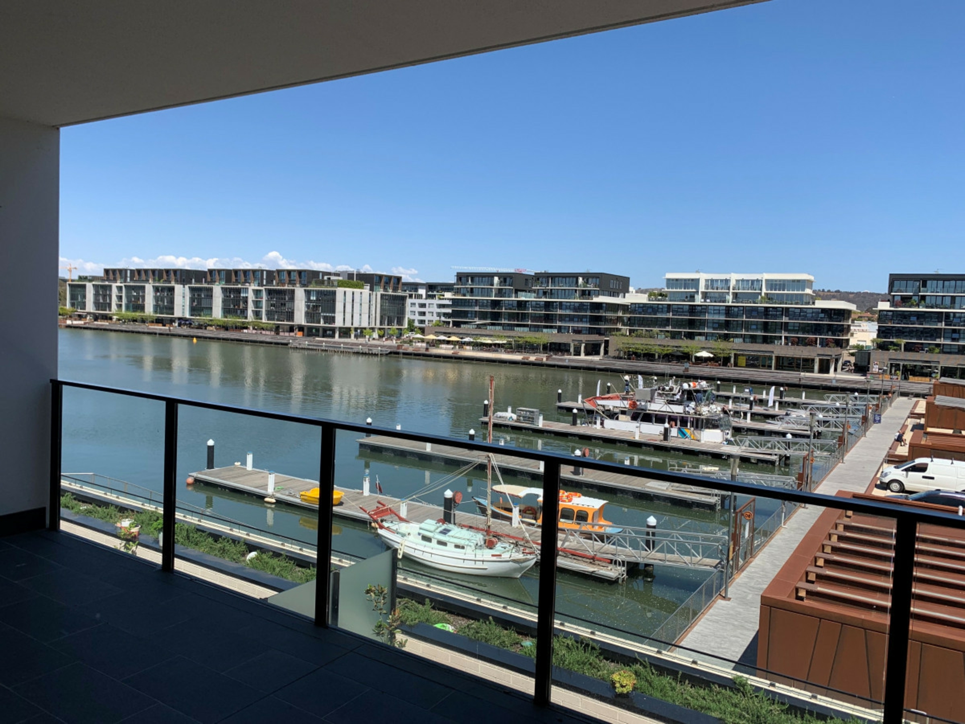 19/14 Trevillian Quay — photo from LJ Hooker Manuka