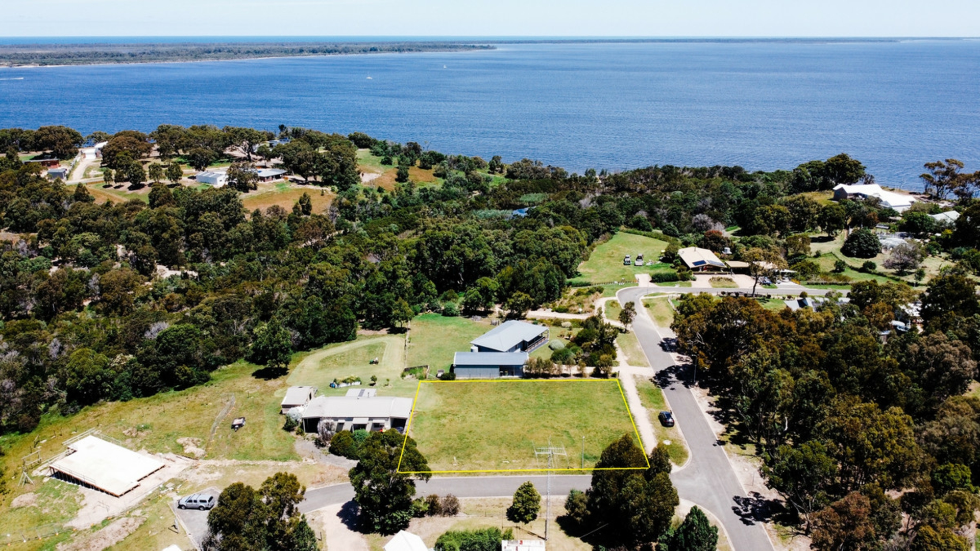 21 Peter Road Metung VIC Residential for Sale LJ Hooker