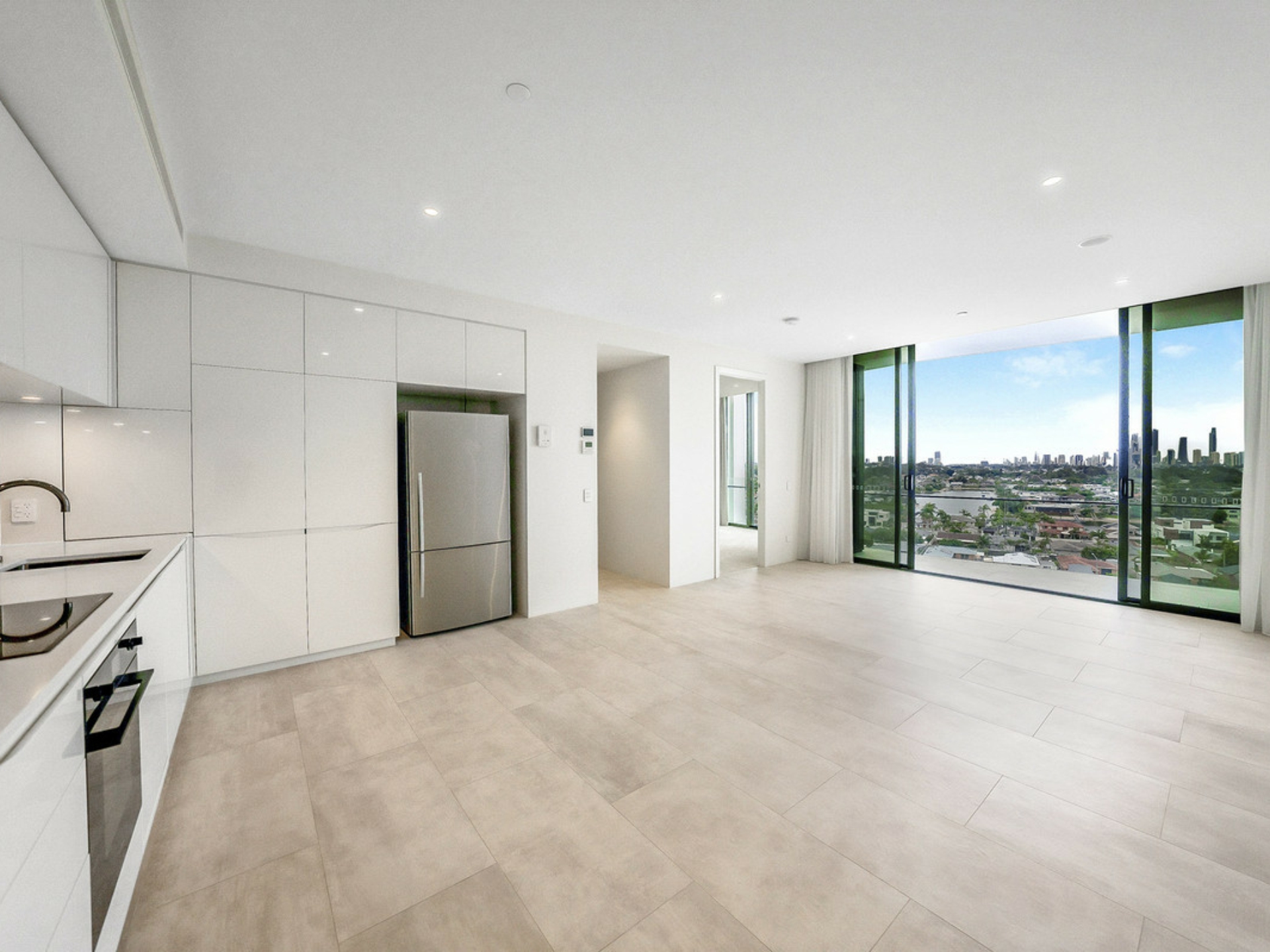11104/2 The Lanes Boulevard, MERMAID WATERS