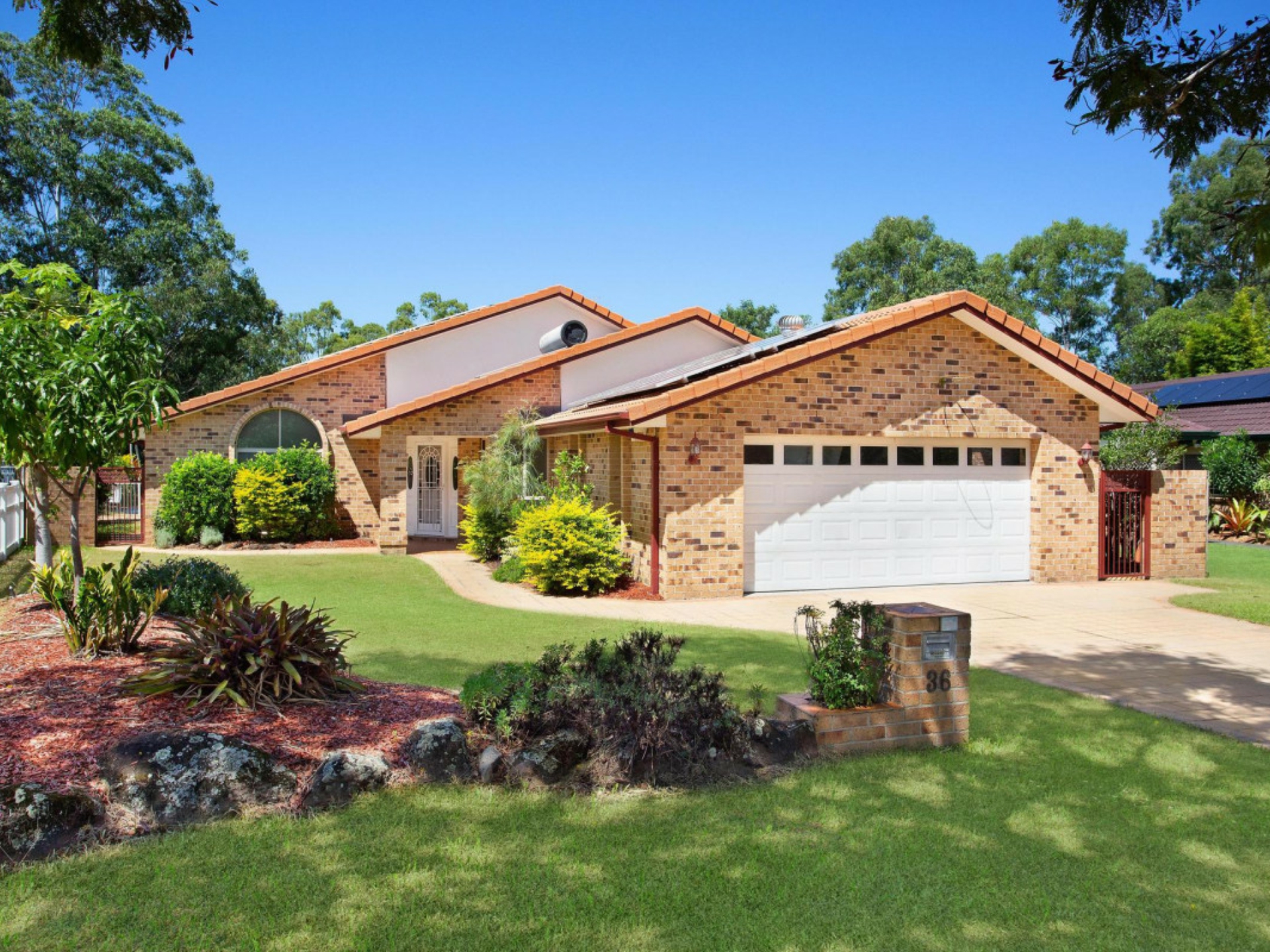 36 Brighton Crescent, ROBINA
