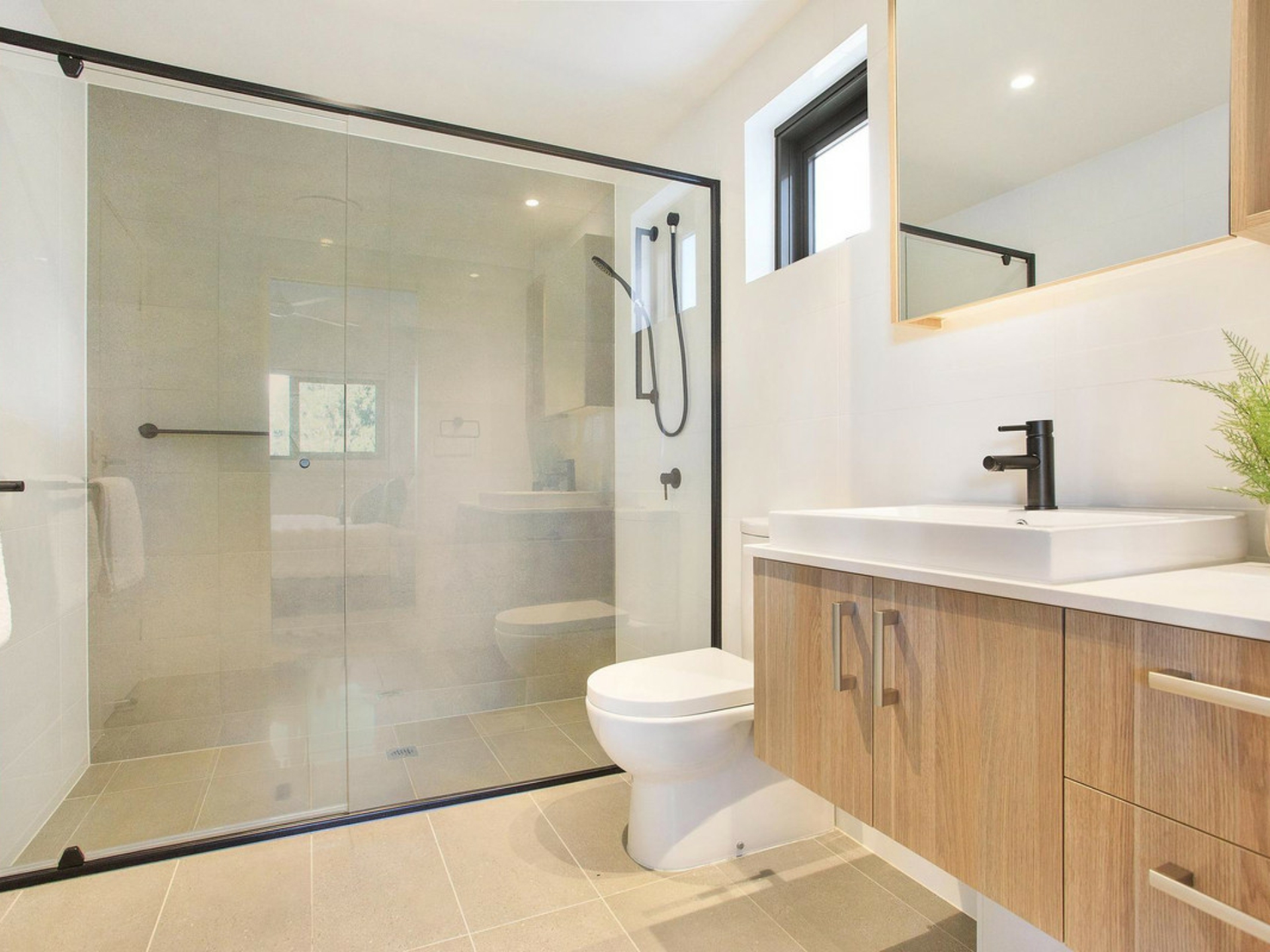 206/601 The Glades Drive, ROBINA