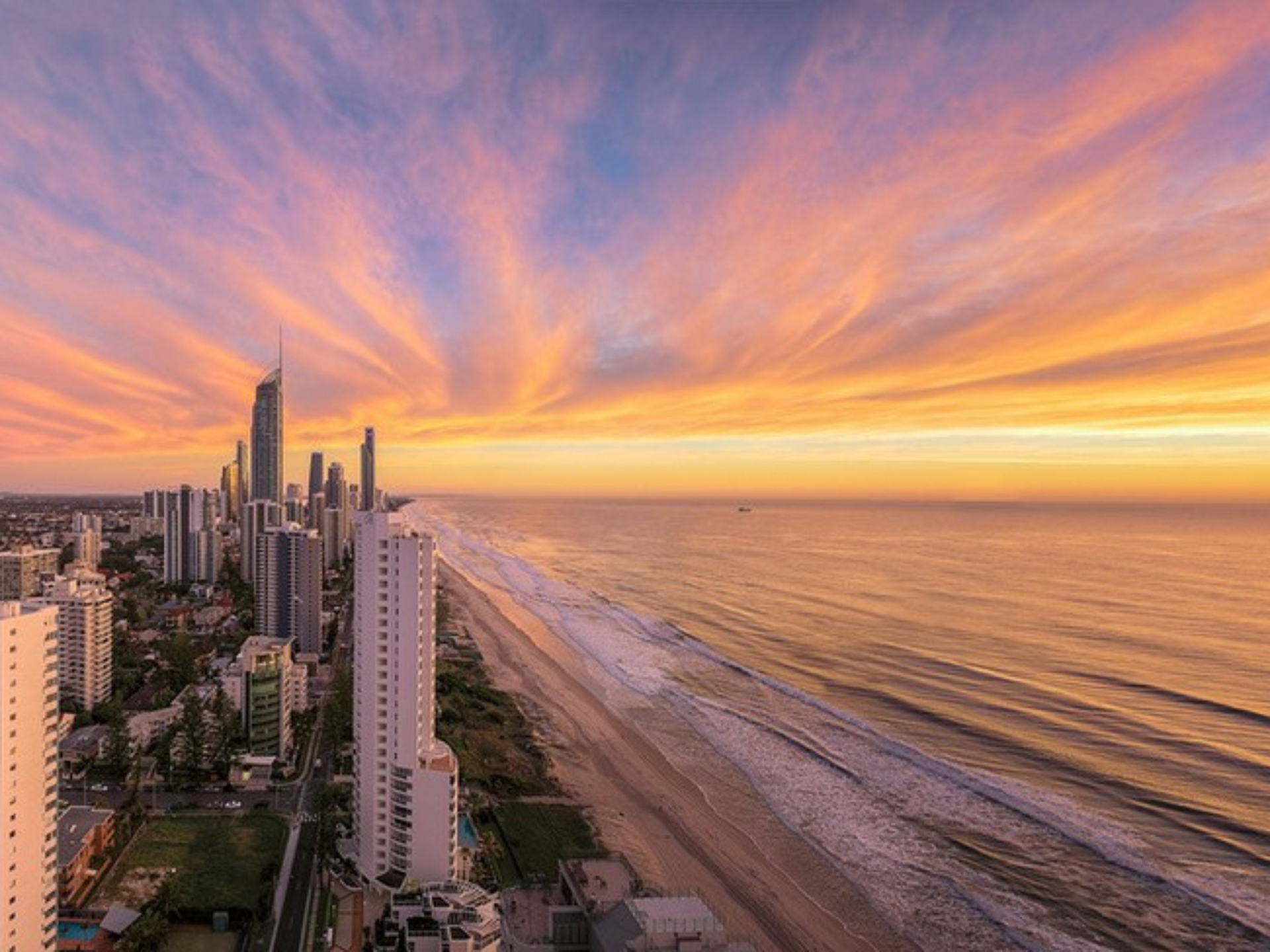 162/4 Old Burleigh Road Surfers Paradise QLD