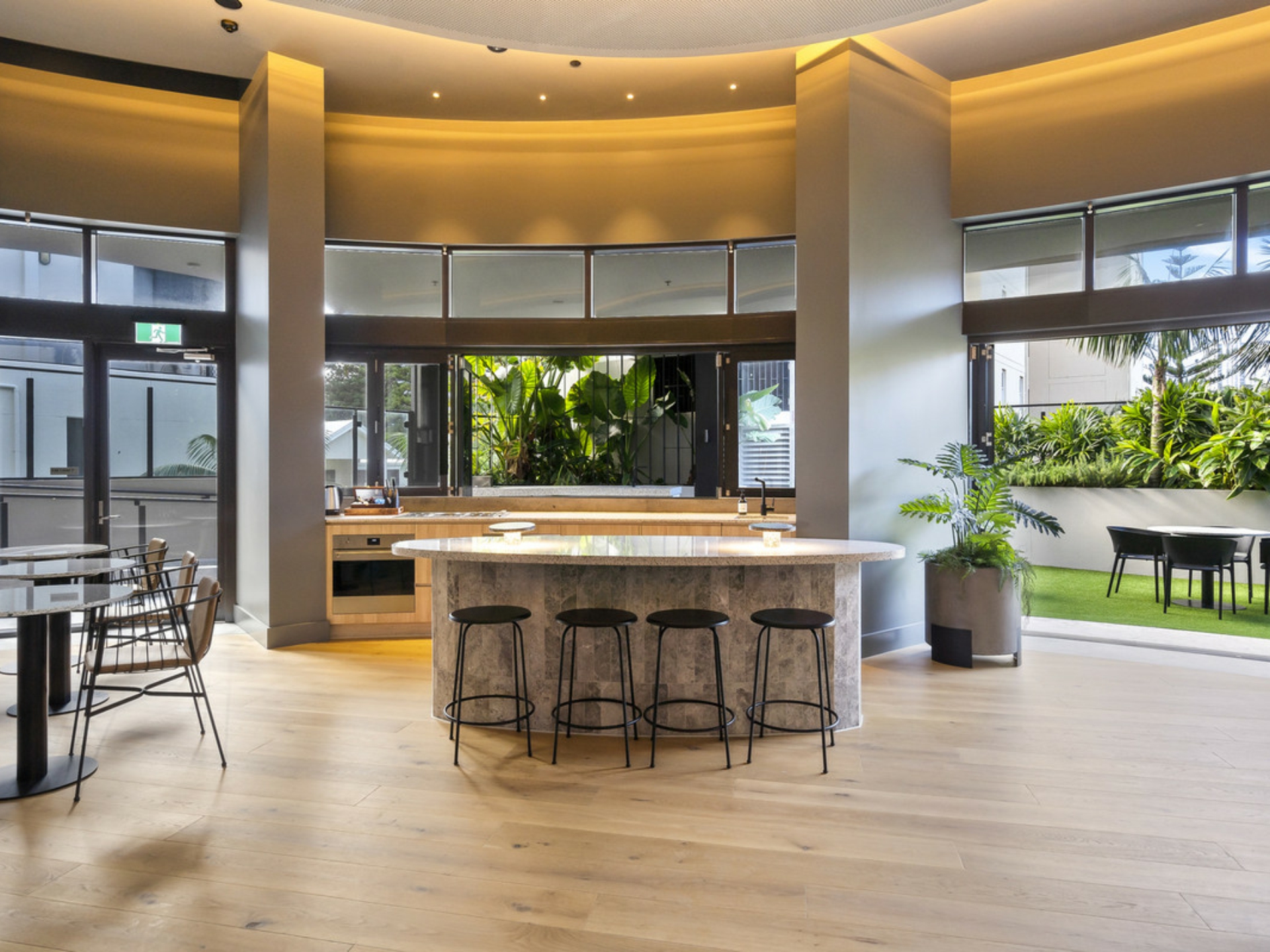1502/10-12 First Avenue, BROADBEACH