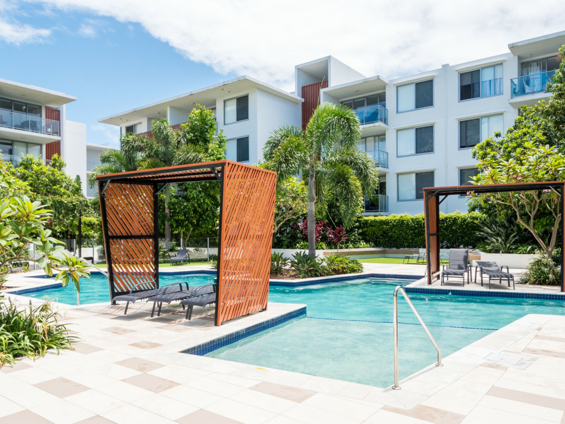 1201/6-8 Waterford Court, BUNDALL