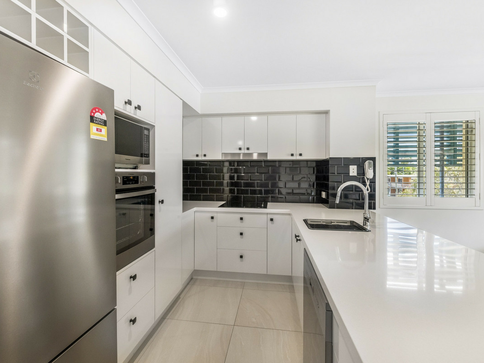 12/10-16 Alexandra Avenue, MERMAID BEACH