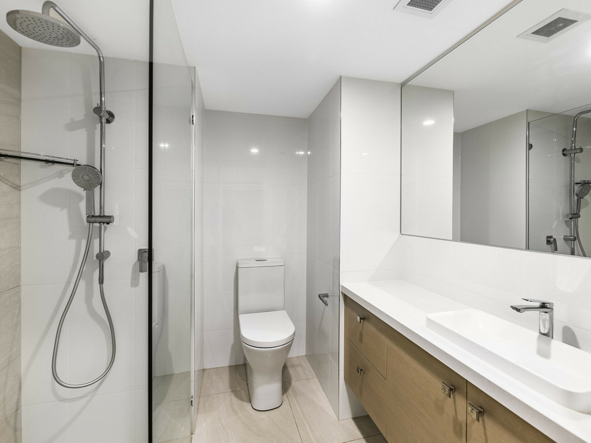 12/10-16 Alexandra Avenue, MERMAID BEACH