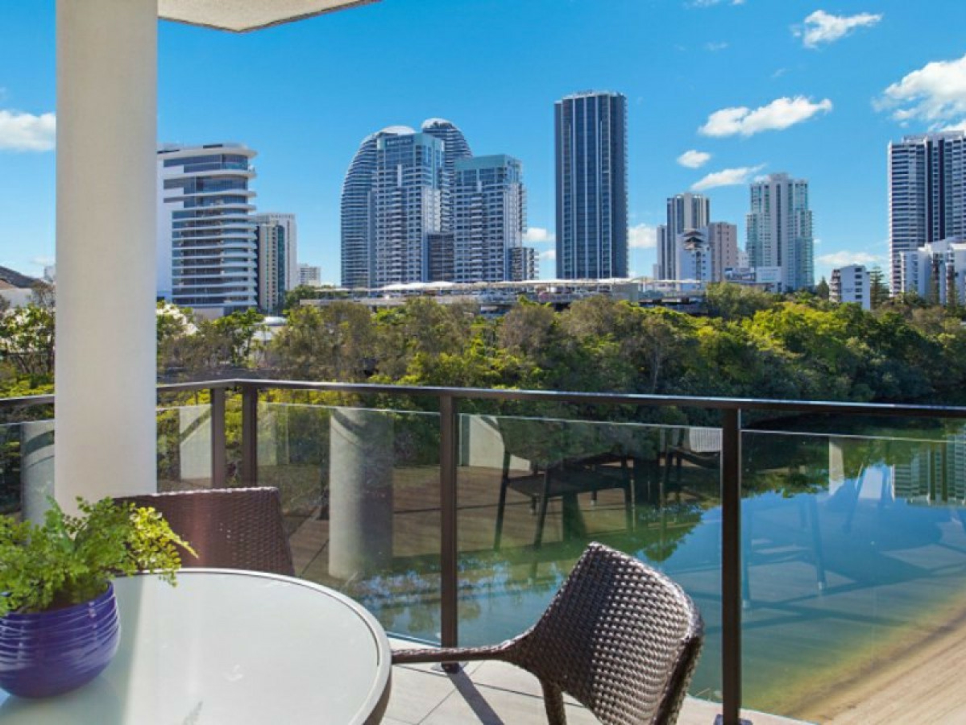 402/9 Hooker Boulevard, BROADBEACH