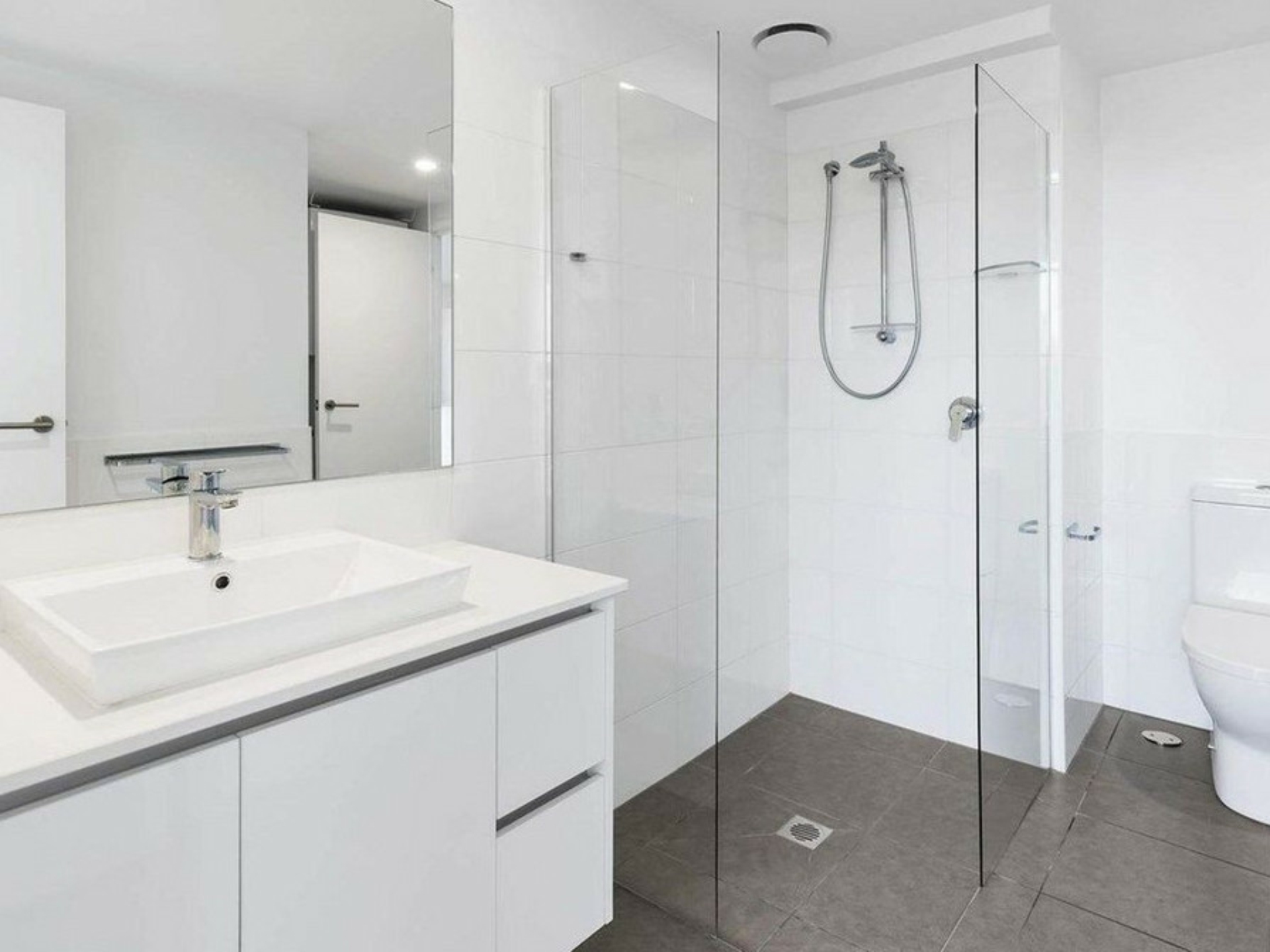 4311/1 Waterford Court, BUNDALL