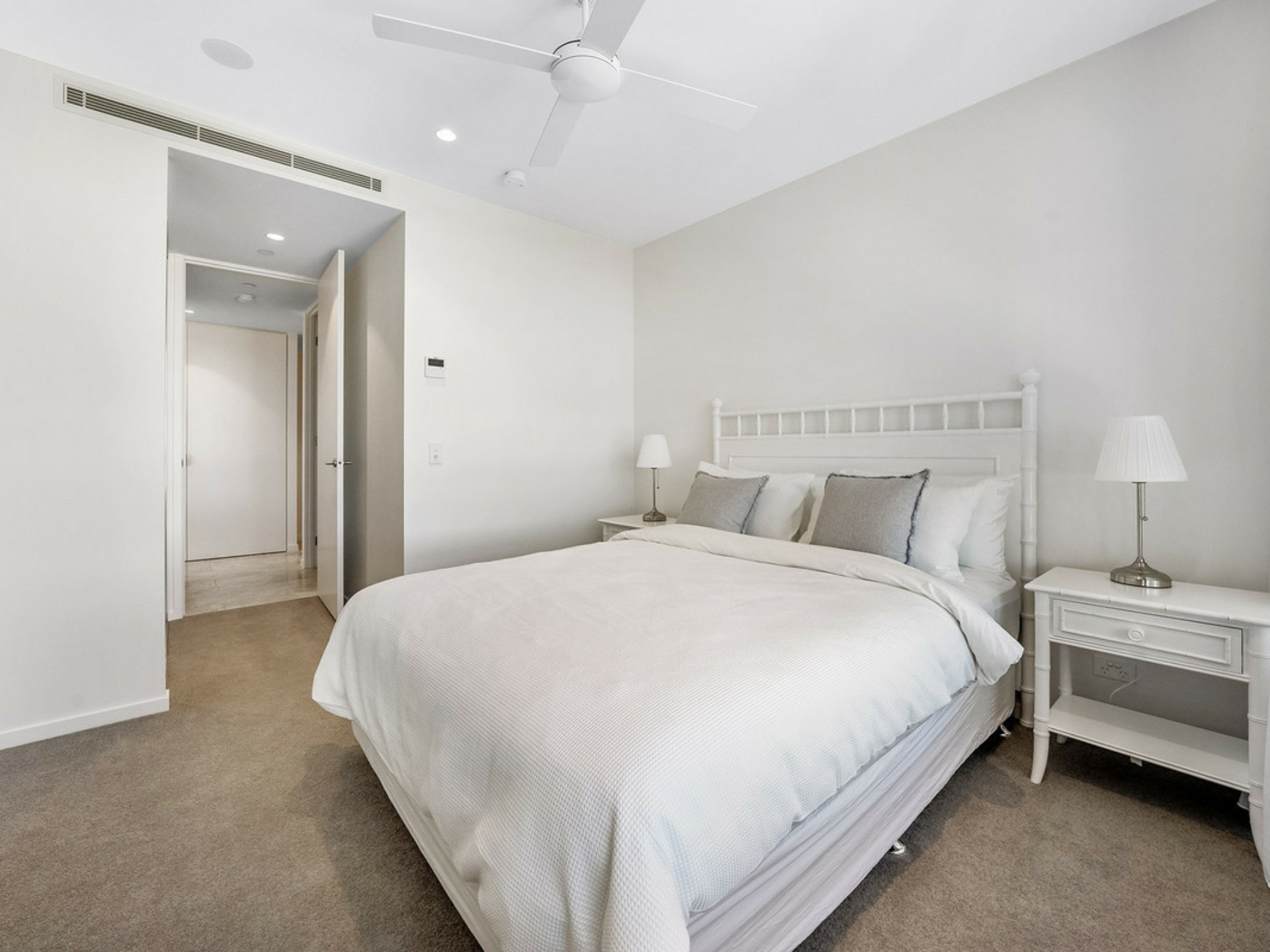 701/4-6 Alexandra Avenue, MERMAID BEACH