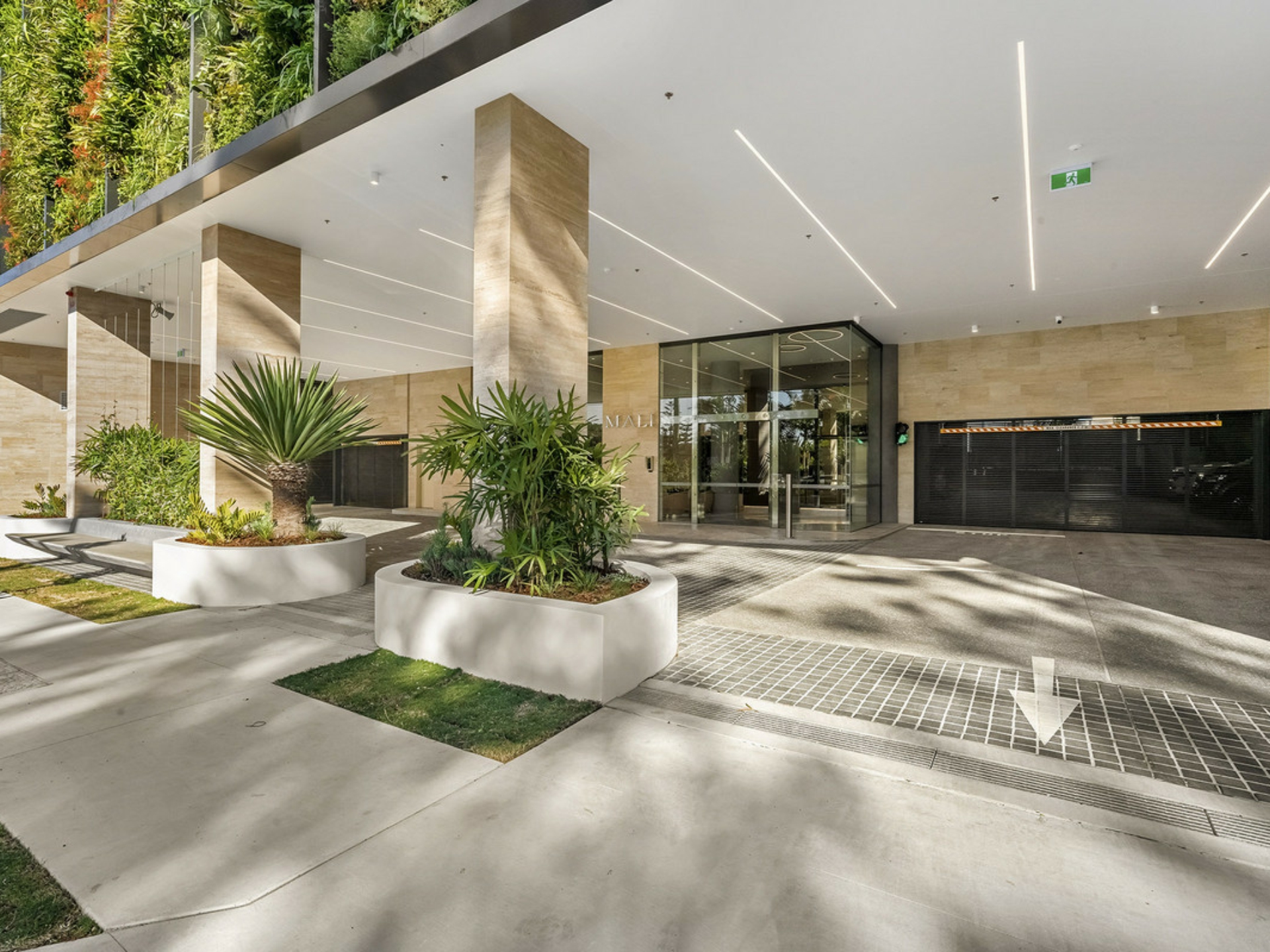 701/4-6 Alexandra Avenue, MERMAID BEACH