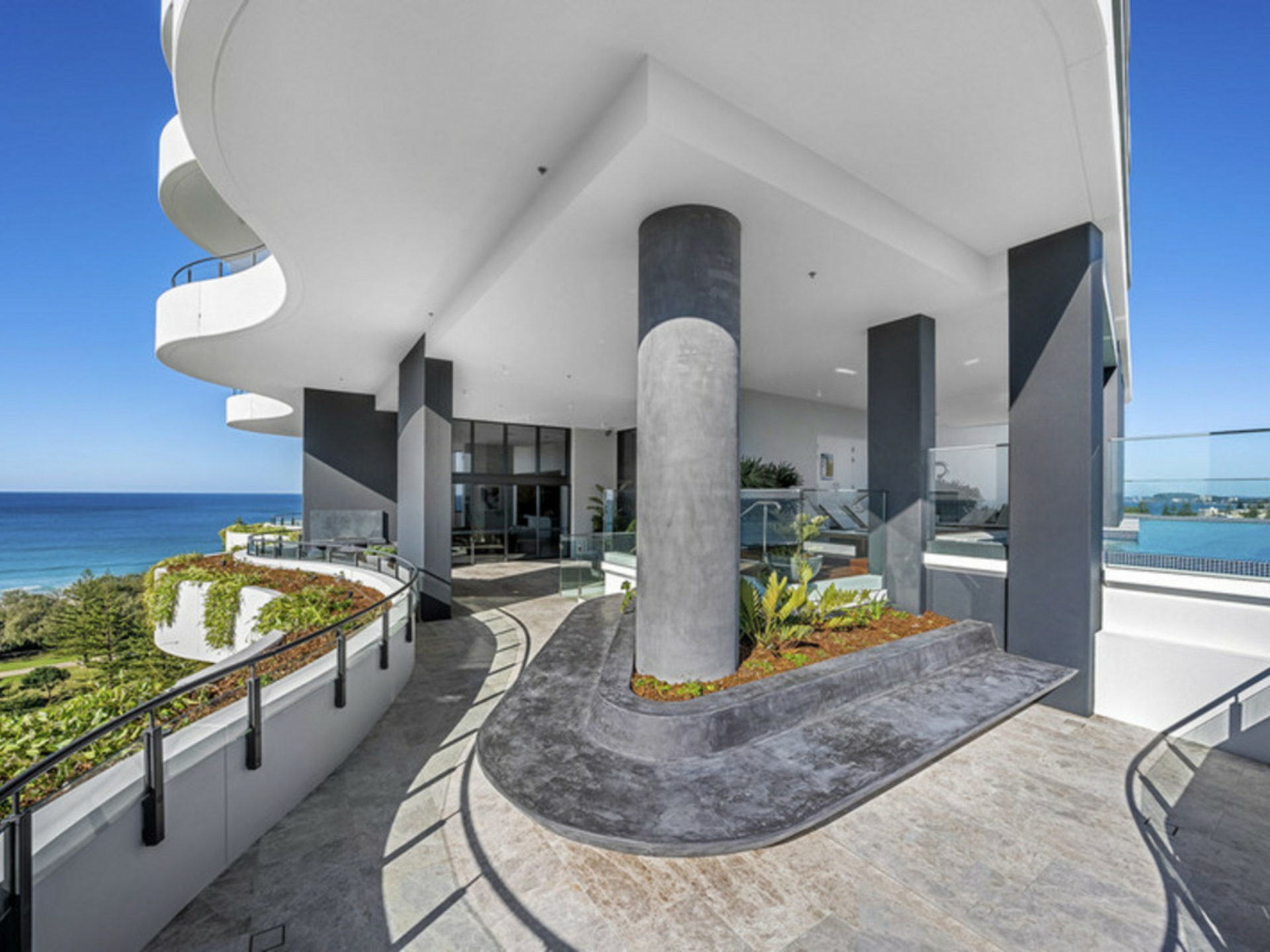 701/4-6 Alexandra Avenue, MERMAID BEACH