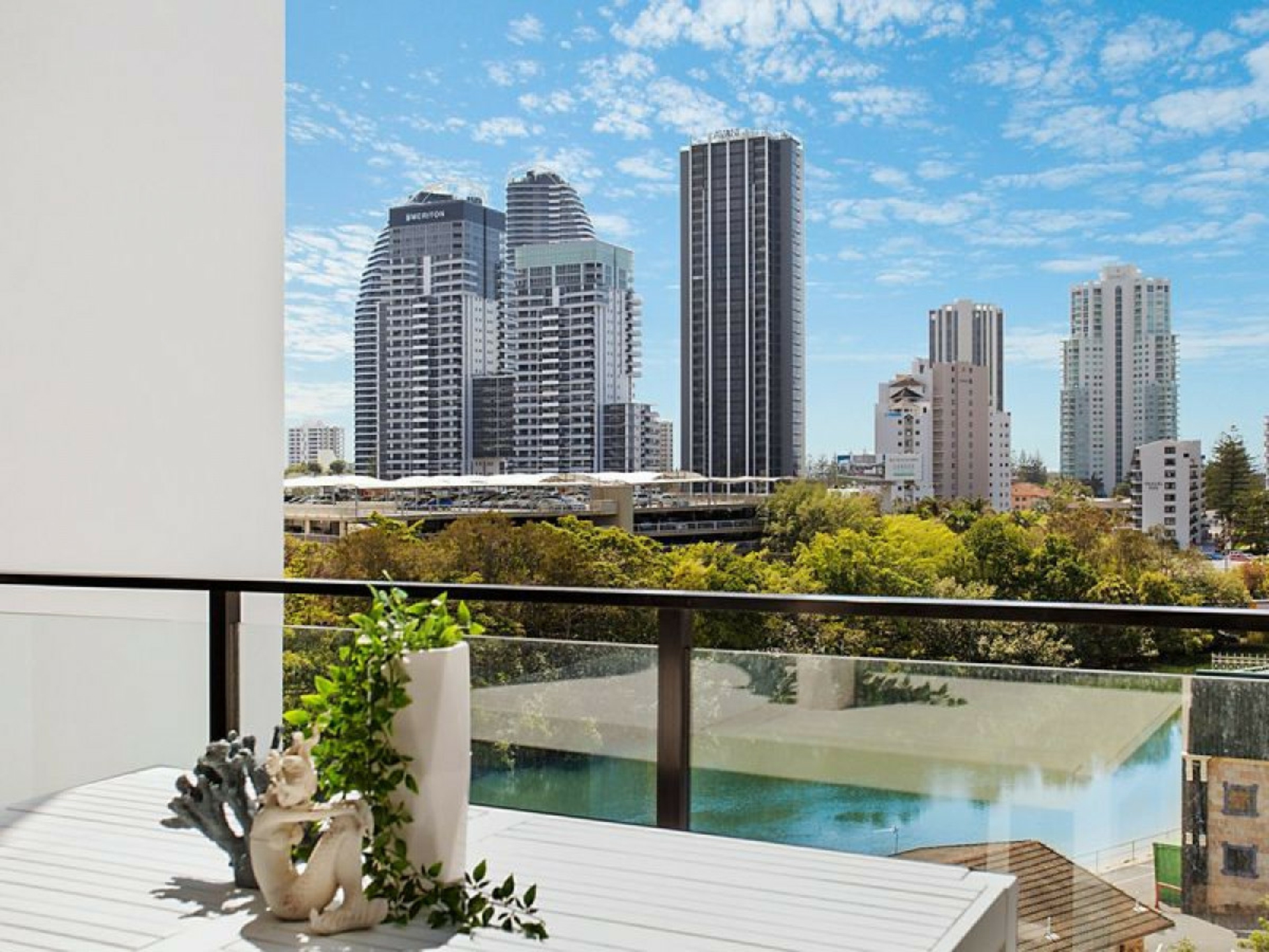 705/9 Hooker Boulevard, BROADBEACH