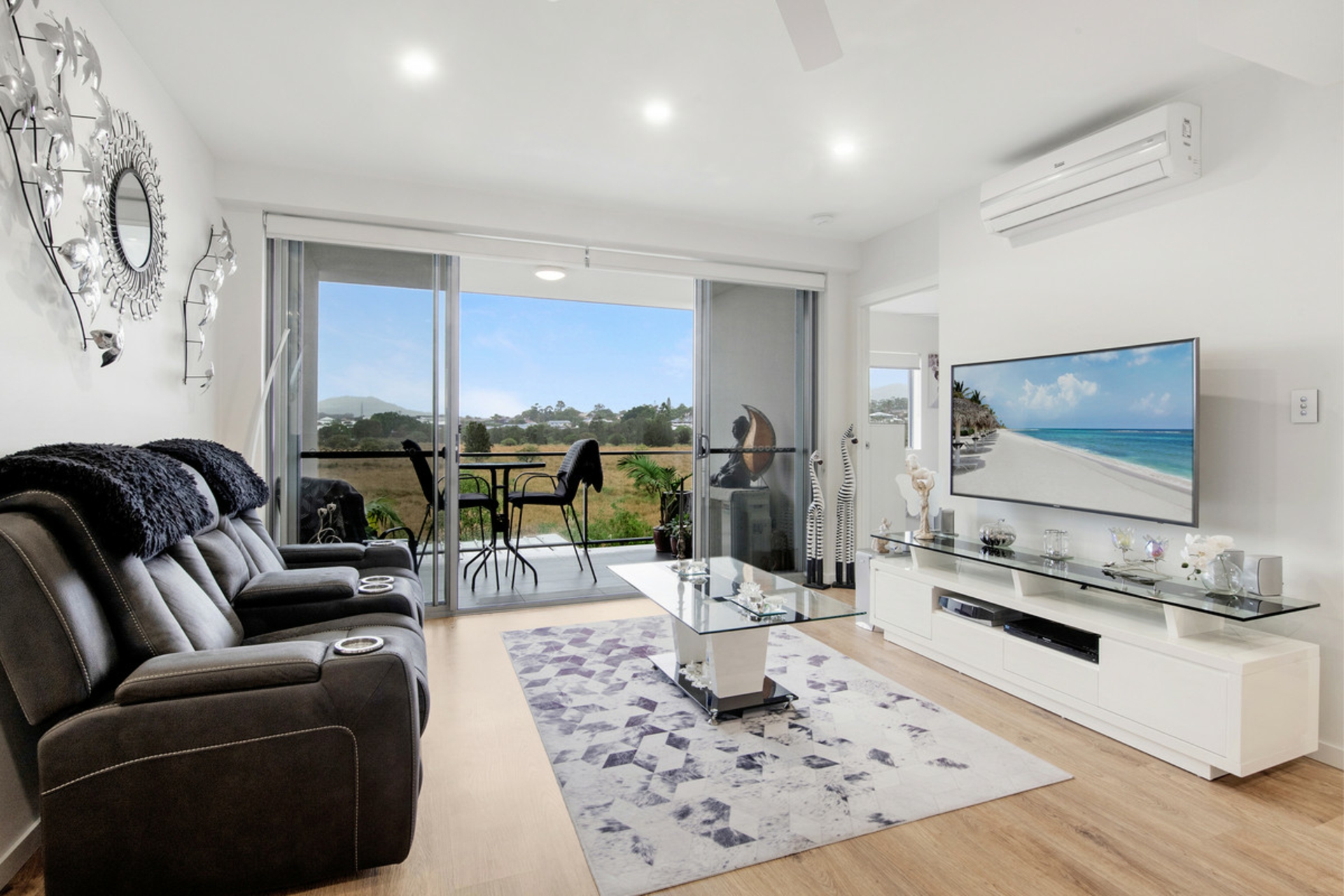 6102/31 Bourton Road, MERRIMAC