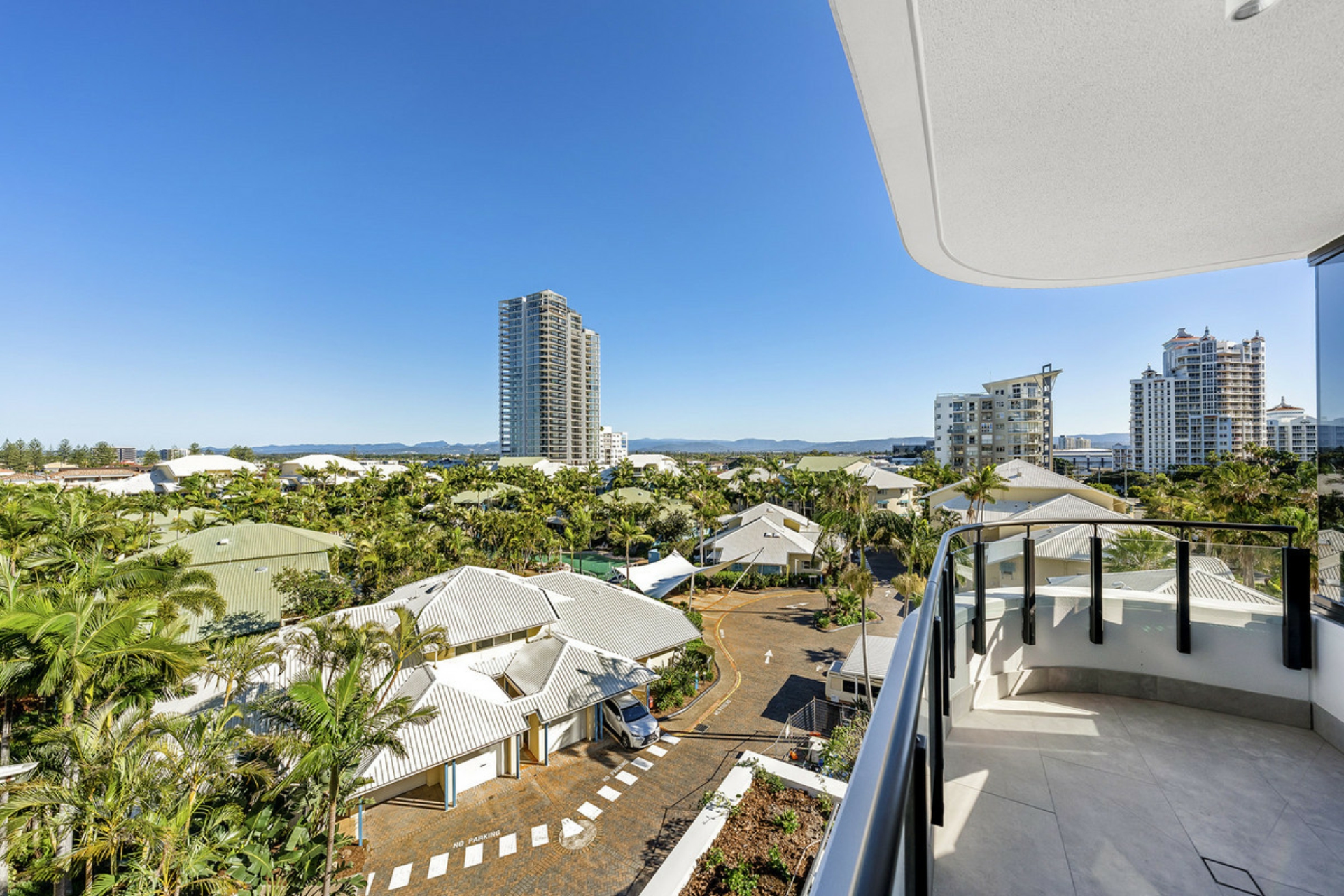401/4-6 Alexandra Avenue, MERMAID BEACH