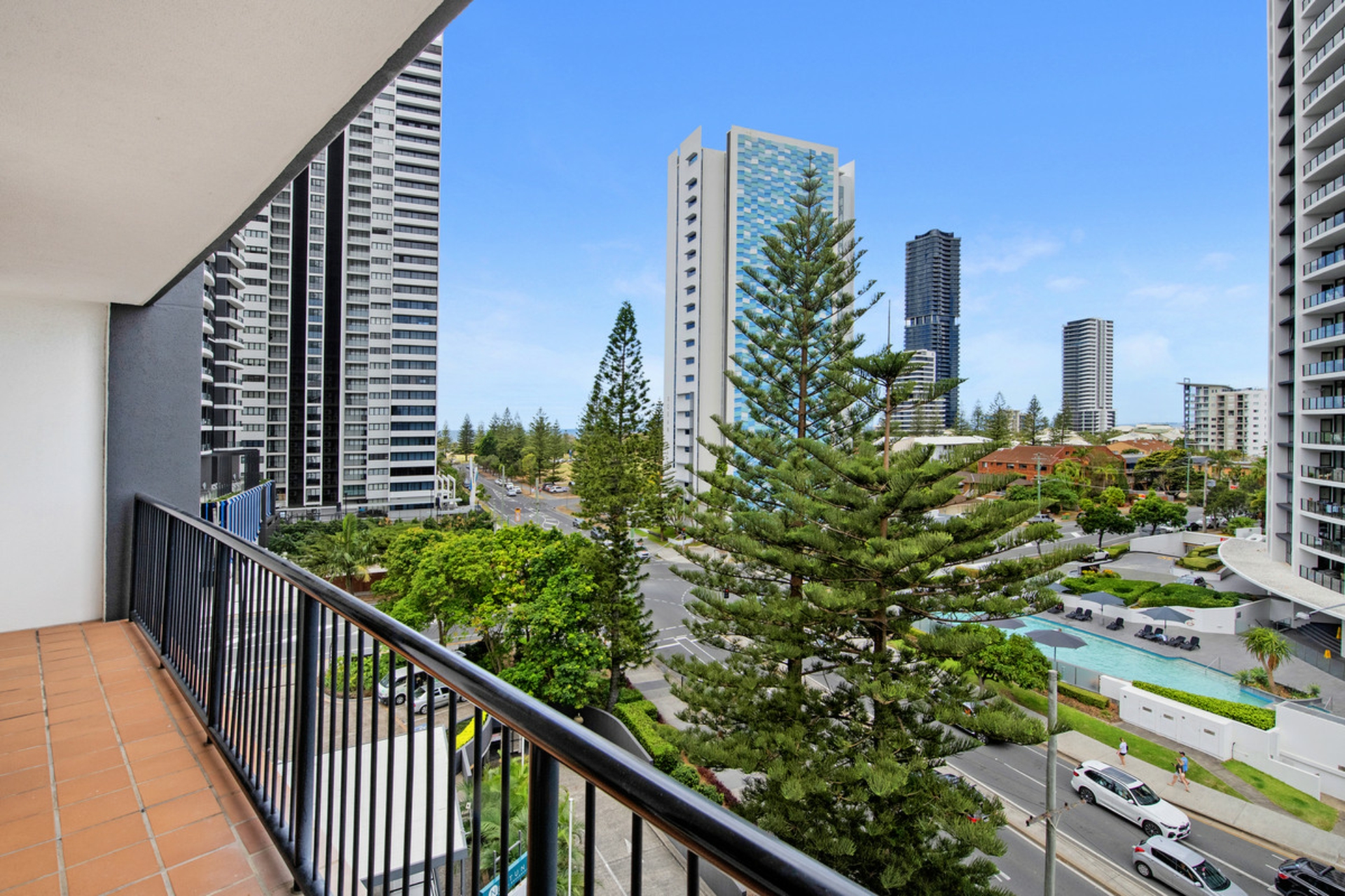 608/30 Surf Parade, BROADBEACH