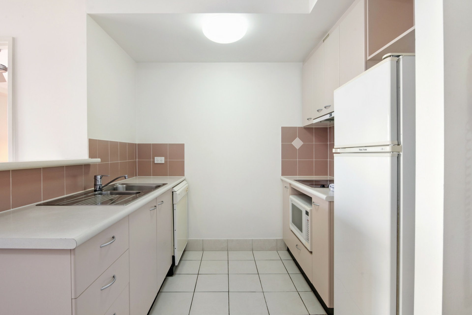 608/30 Surf Parade, BROADBEACH