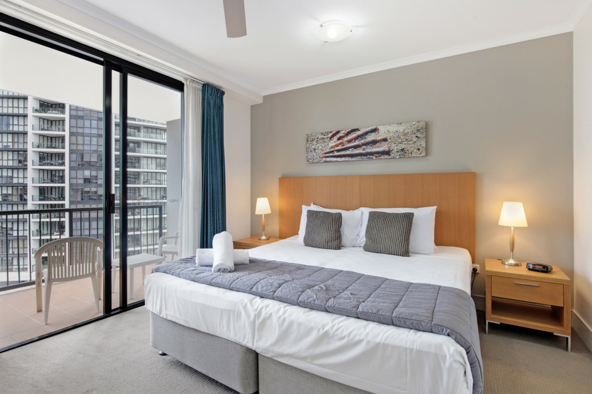 608/30 Surf Parade, BROADBEACH