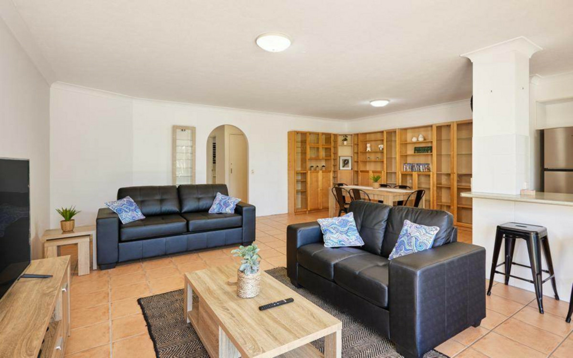 10/24 Chelsea Avenue, BROADBEACH