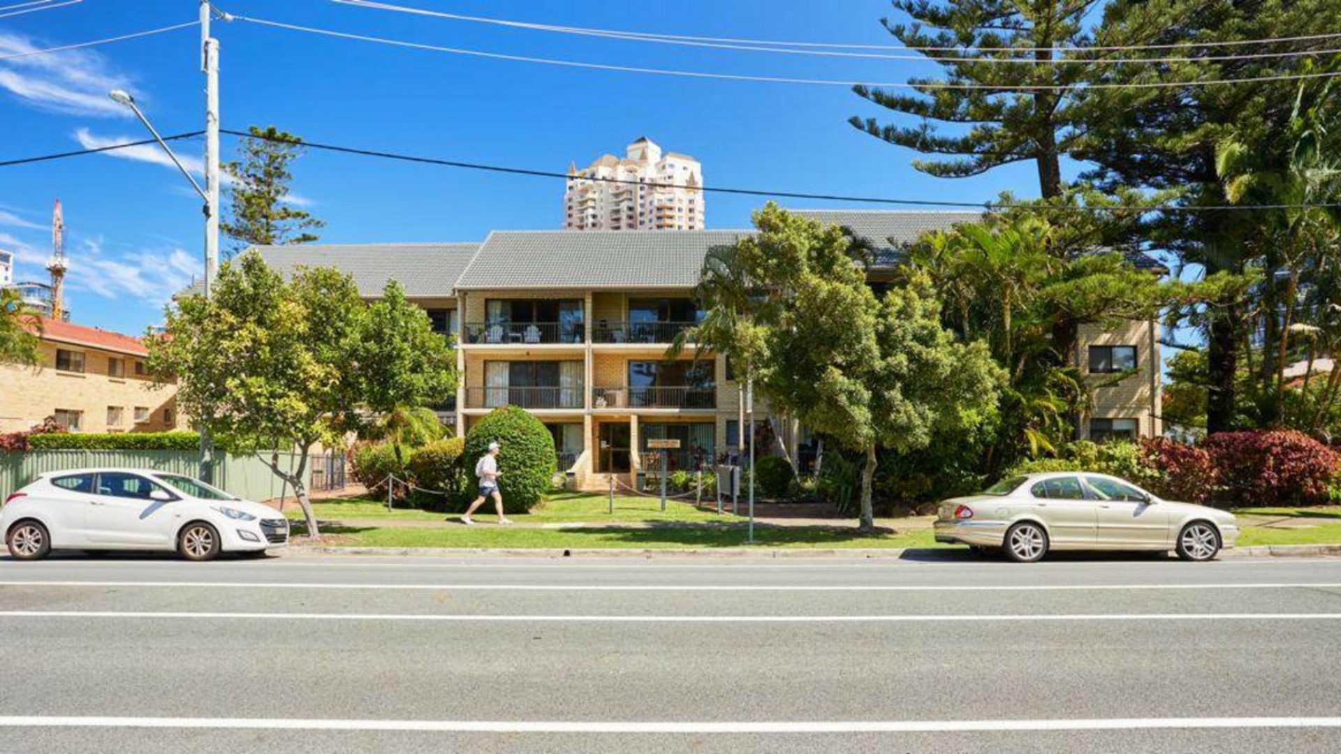10/24 Chelsea Avenue, BROADBEACH