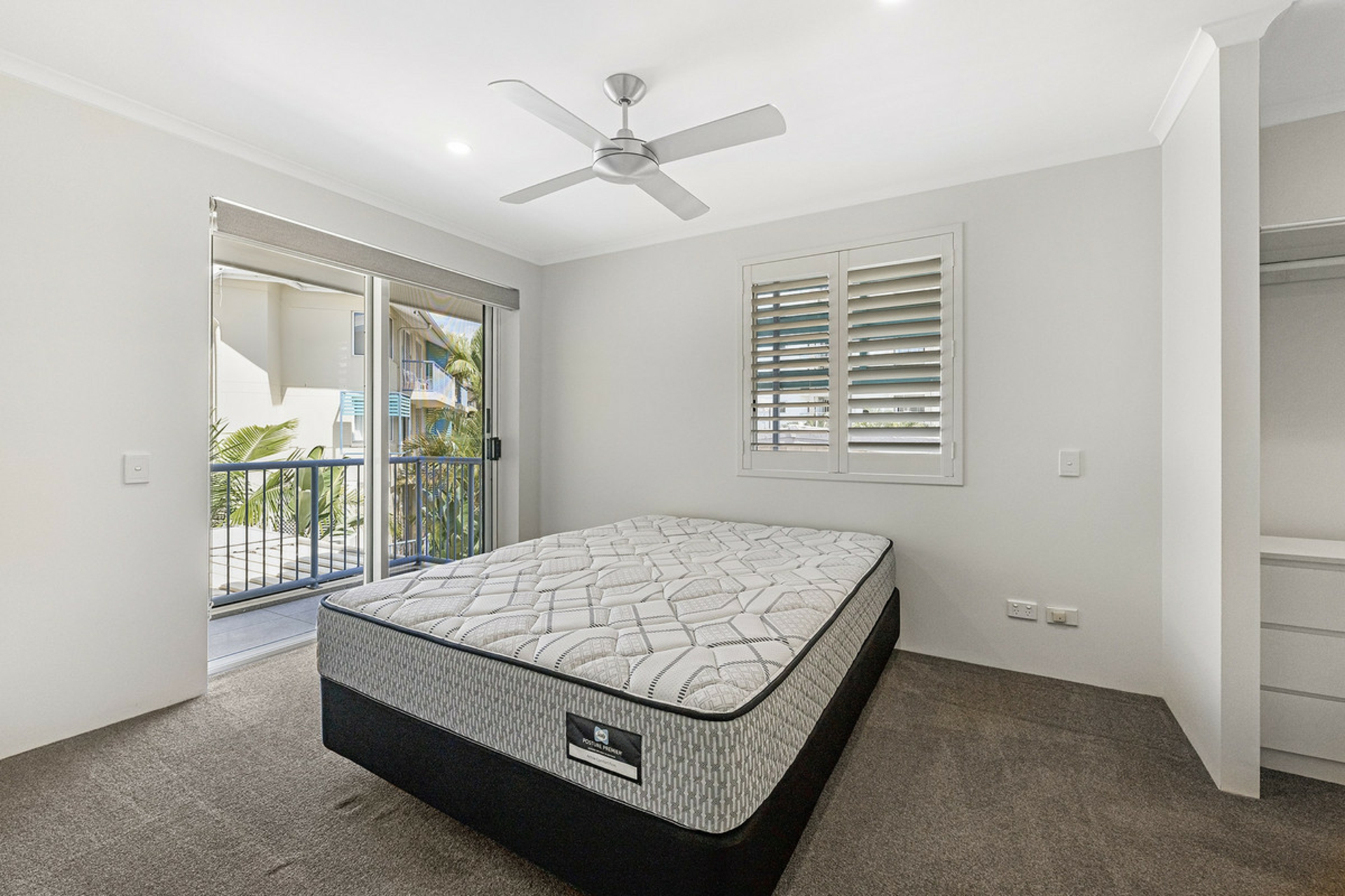 12/10-16 Alexandra Avenue, MERMAID BEACH